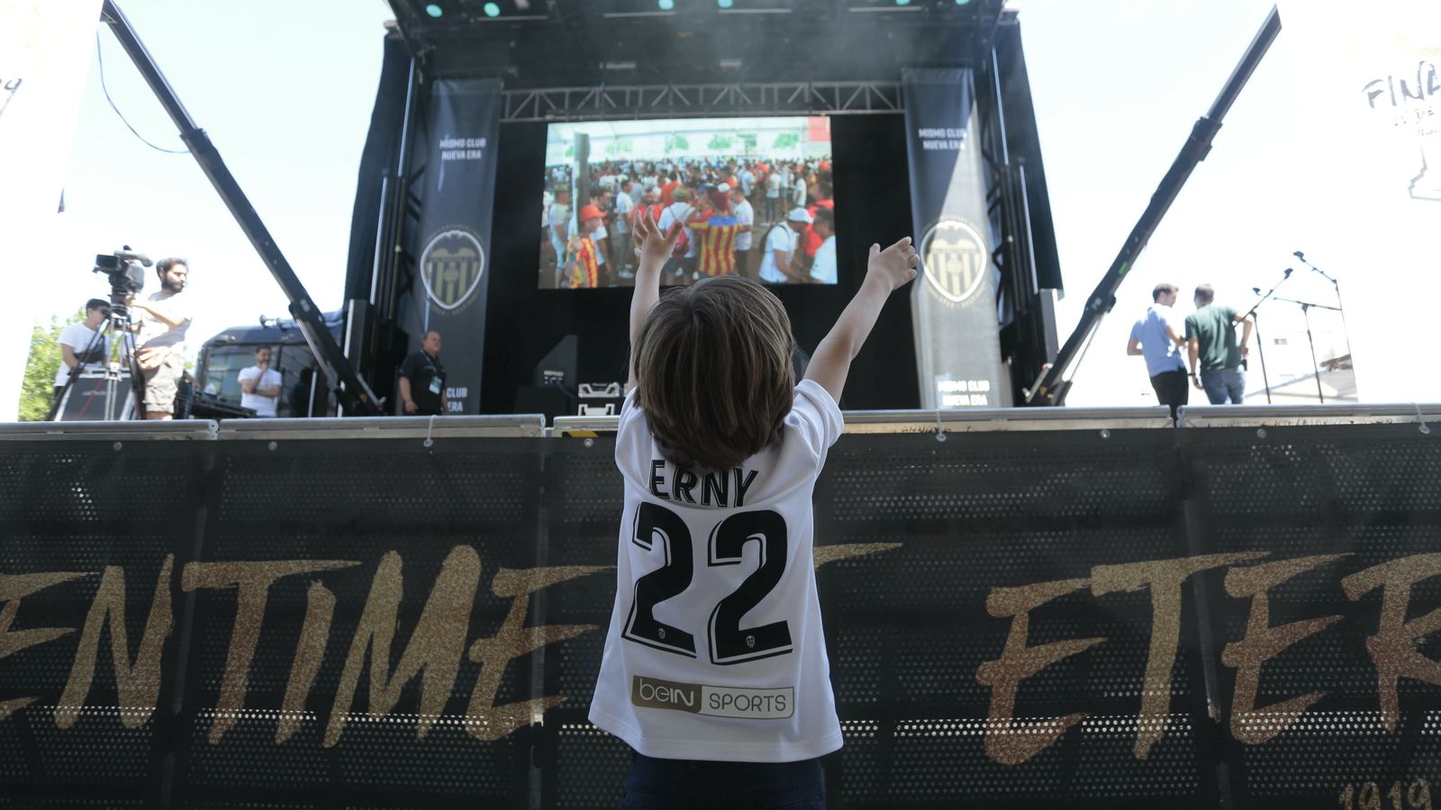 Espectaculares imágenes de la afición del Valencia