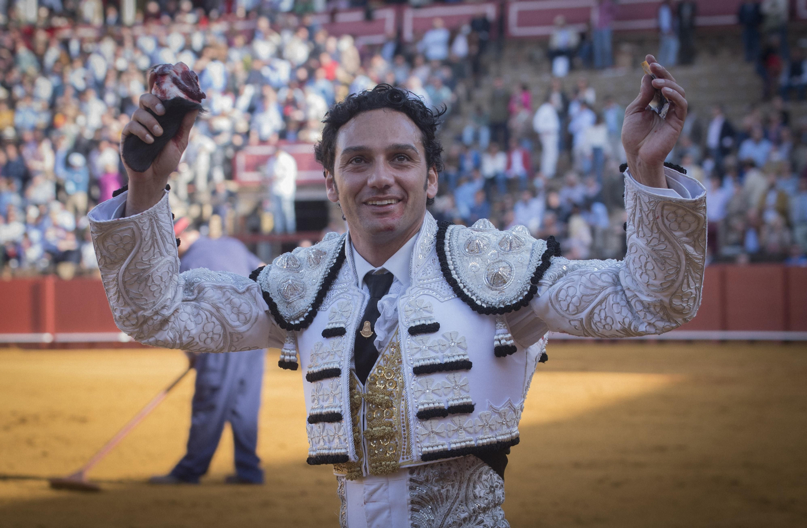 Las mejores imágenes de la corrida de toros del 24 de abril