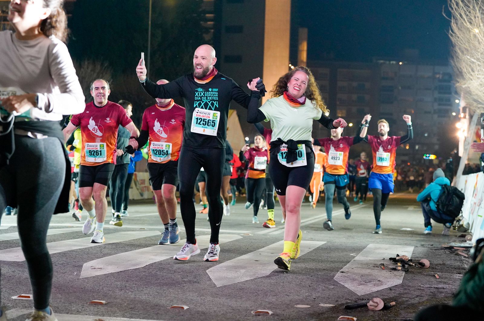En imágenes: búscate en tu llegada a meta de la Carrera de San Antón 2026 (21)