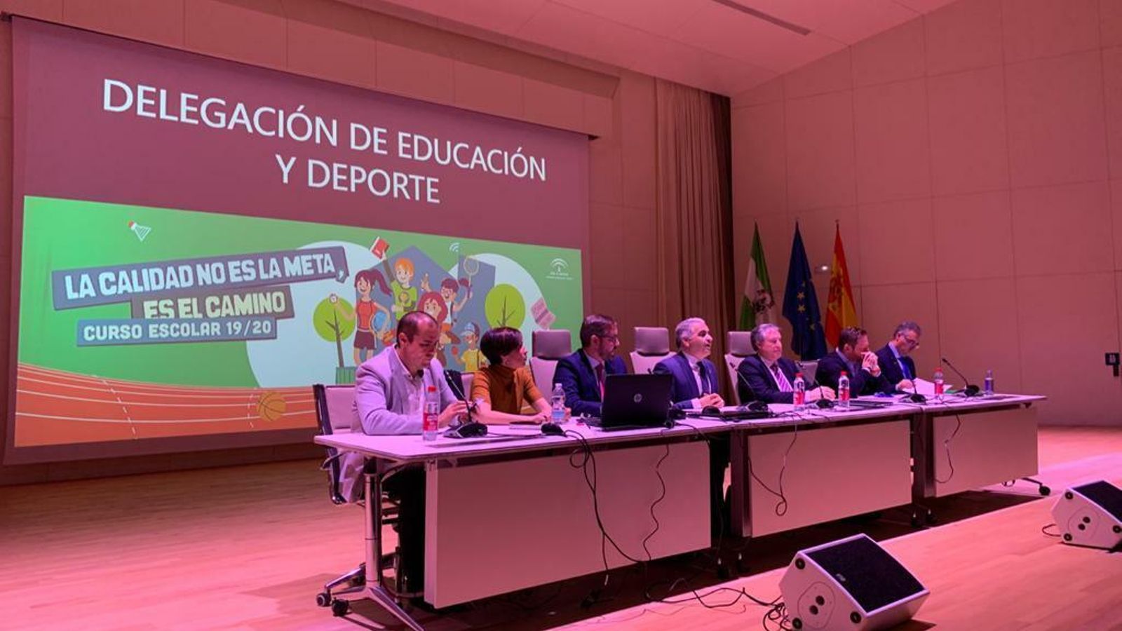 Reunión de los responsables de la Delegación con los directores de centros educativos de Granada.