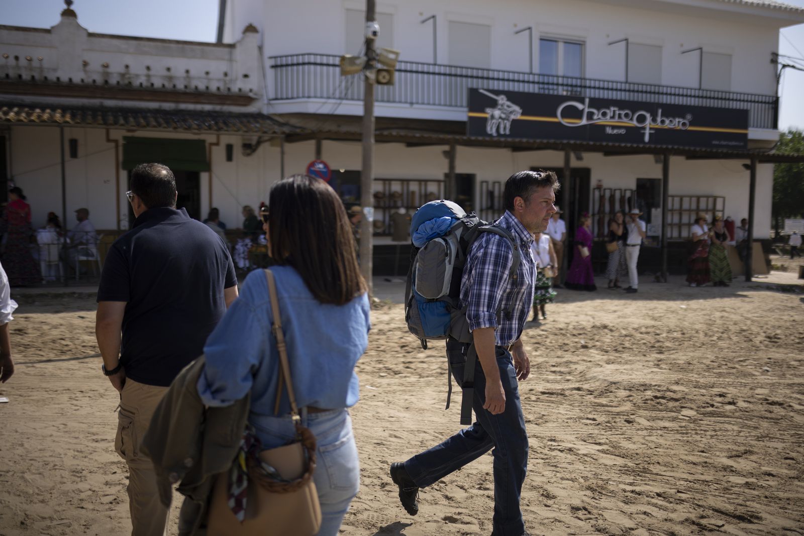 El Rocío 2023: Imágenes de la presentación de las Hermandades y ambiente en la aldea
