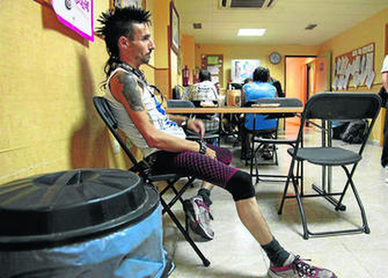 El centro se convierte en el principal domicilio de los sin techo.