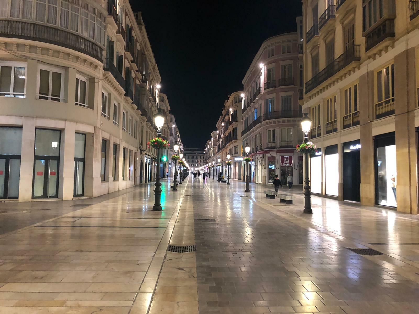 Las fotos de Calle Larios vacía por el coronavirus