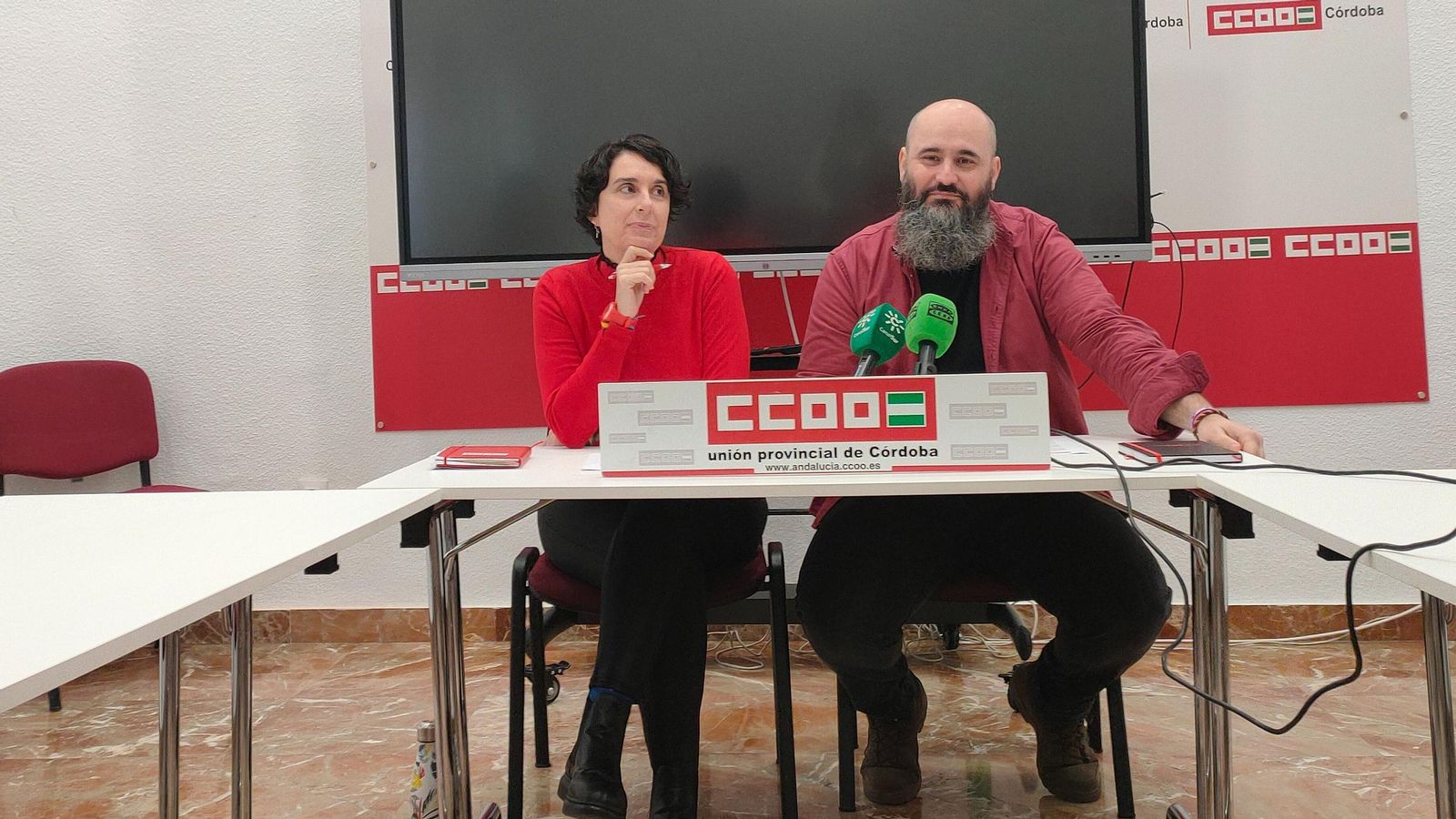 José Enrique Guerra y Már Ávalos en la sede de CCOO Córdoba José Enrique Guerra y Már Ávalos en la sede de CCOO Córdoba