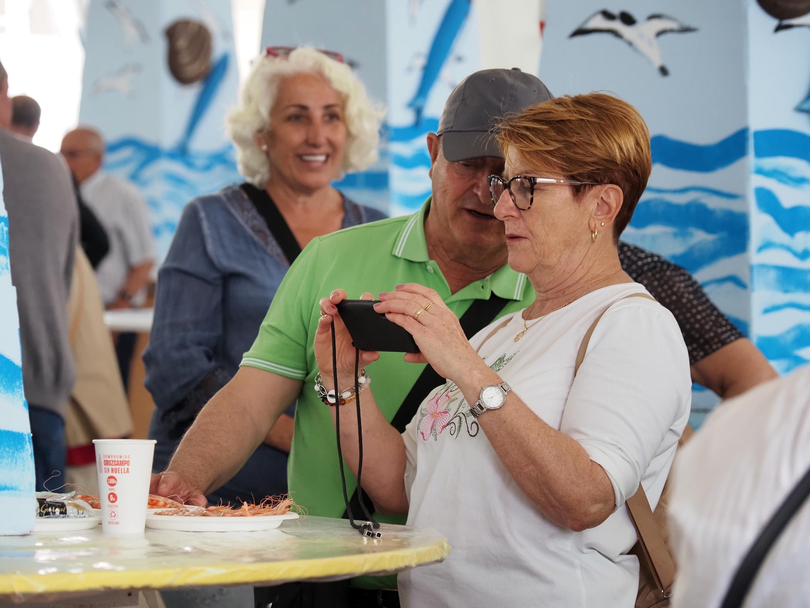 El espectacular ambiente de la Feria de la Gamba de Punta Umbría, en imágenes