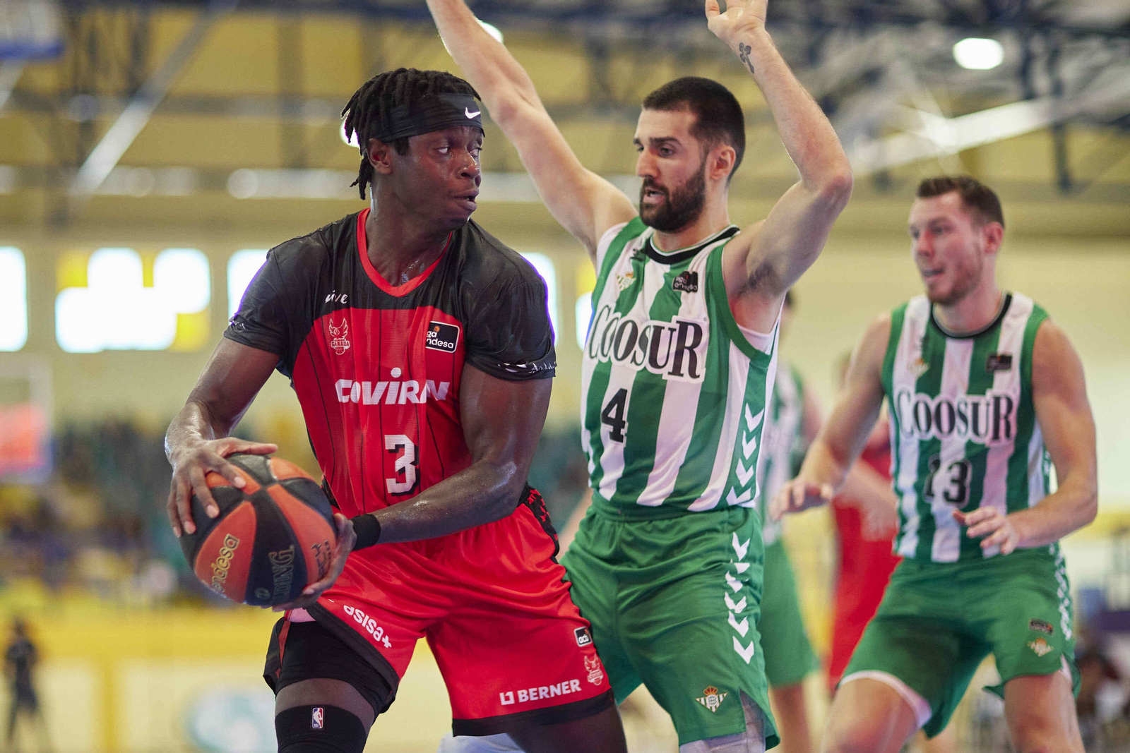 Thomas Bropleh se enfrentó a su antiguo equipo.