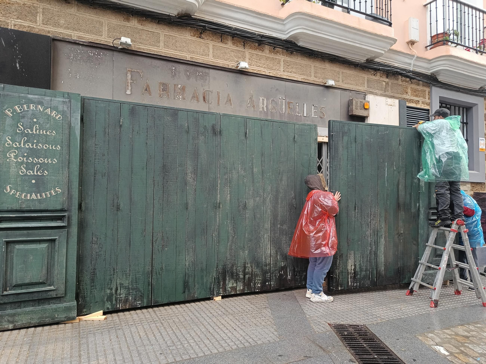 Cádiz se disfraza del París de la Comuna