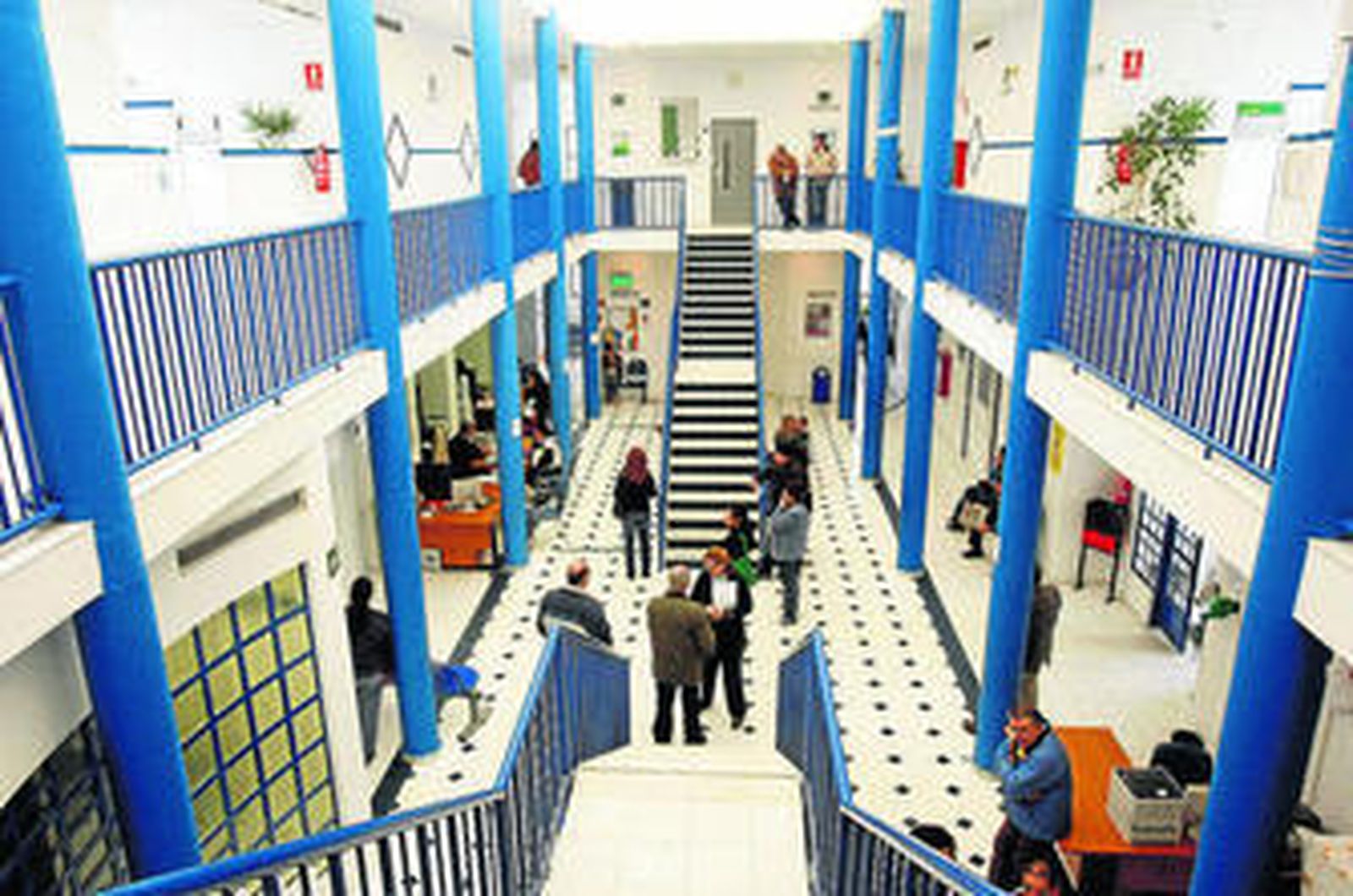 Una imagen del centro de salud Pinillo Chico, donde se ubican las urgencias para toda la ciudad.