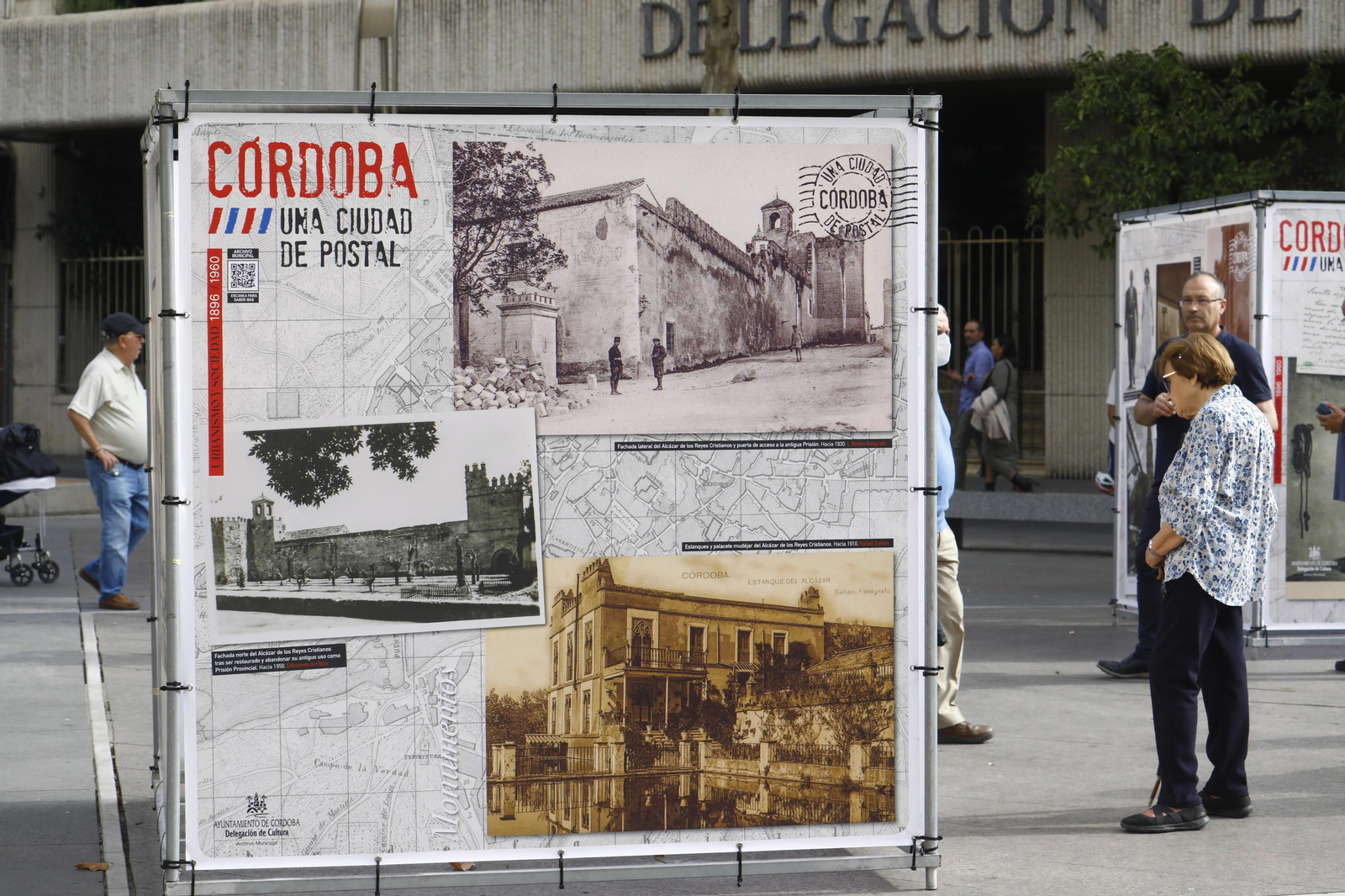 La exposición 'Córdoba una Ciudad de Postal', en imágenes