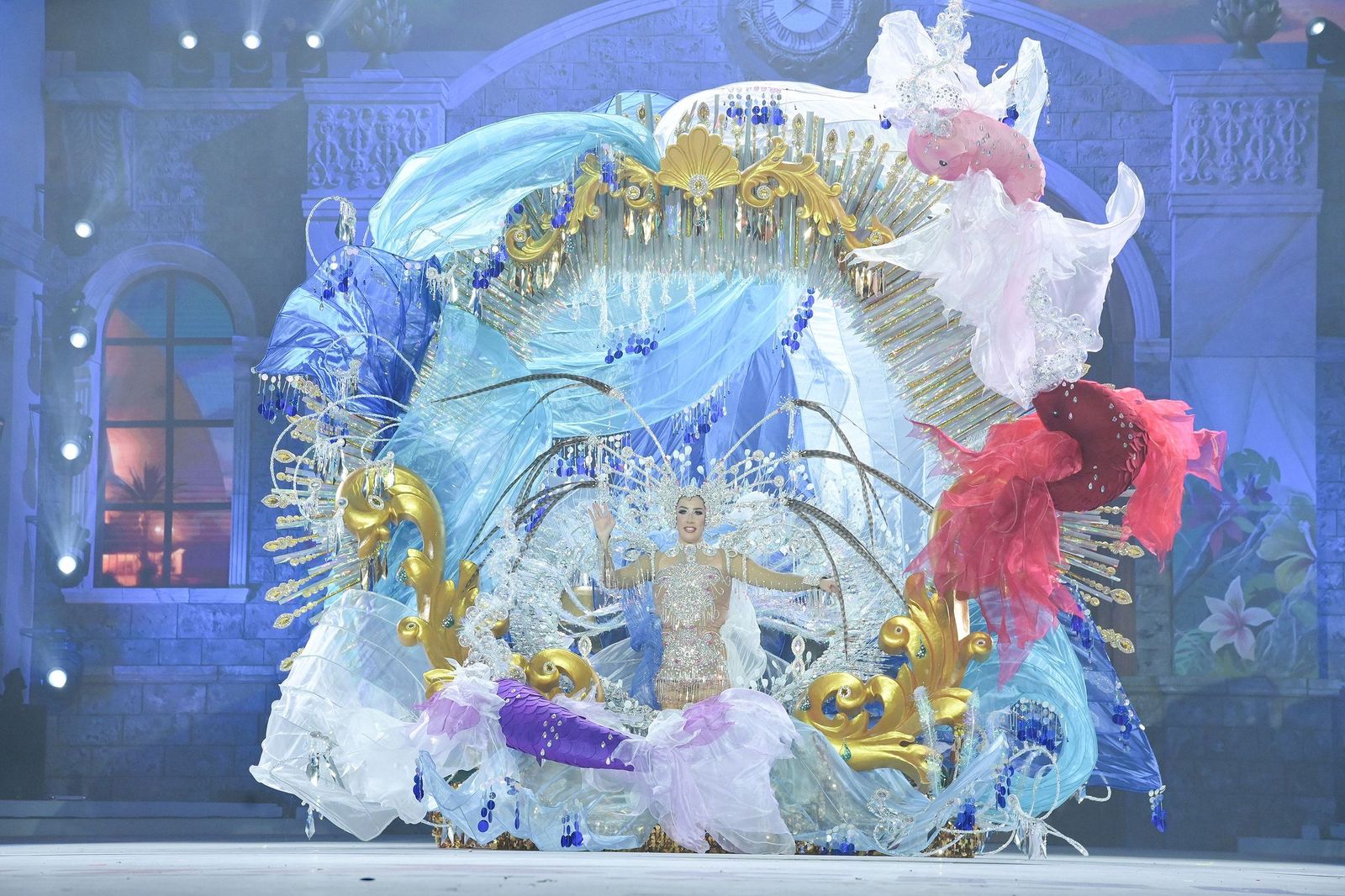 Las espectaculares fantasías de la gala de la reina del carnaval de Santa Cruz de Tenerife 2026