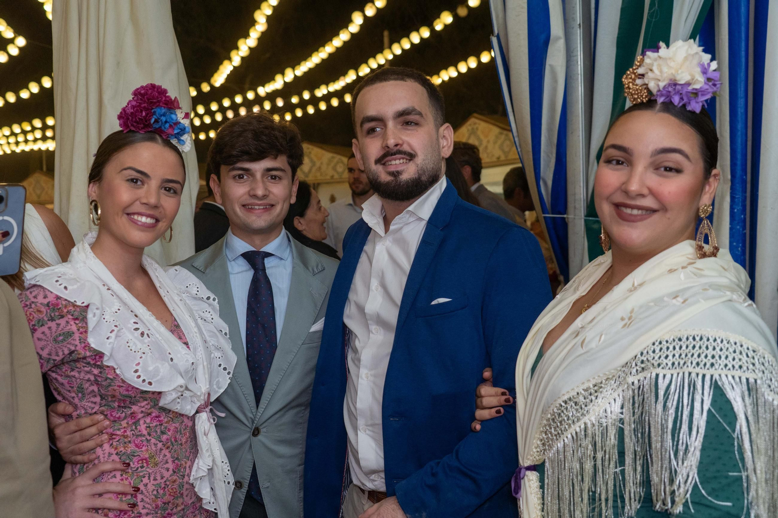 Imágenes del ambiente del ambiente de la noche del sábado en la Feria de Otoño y del Caballo 2025 de Huelva