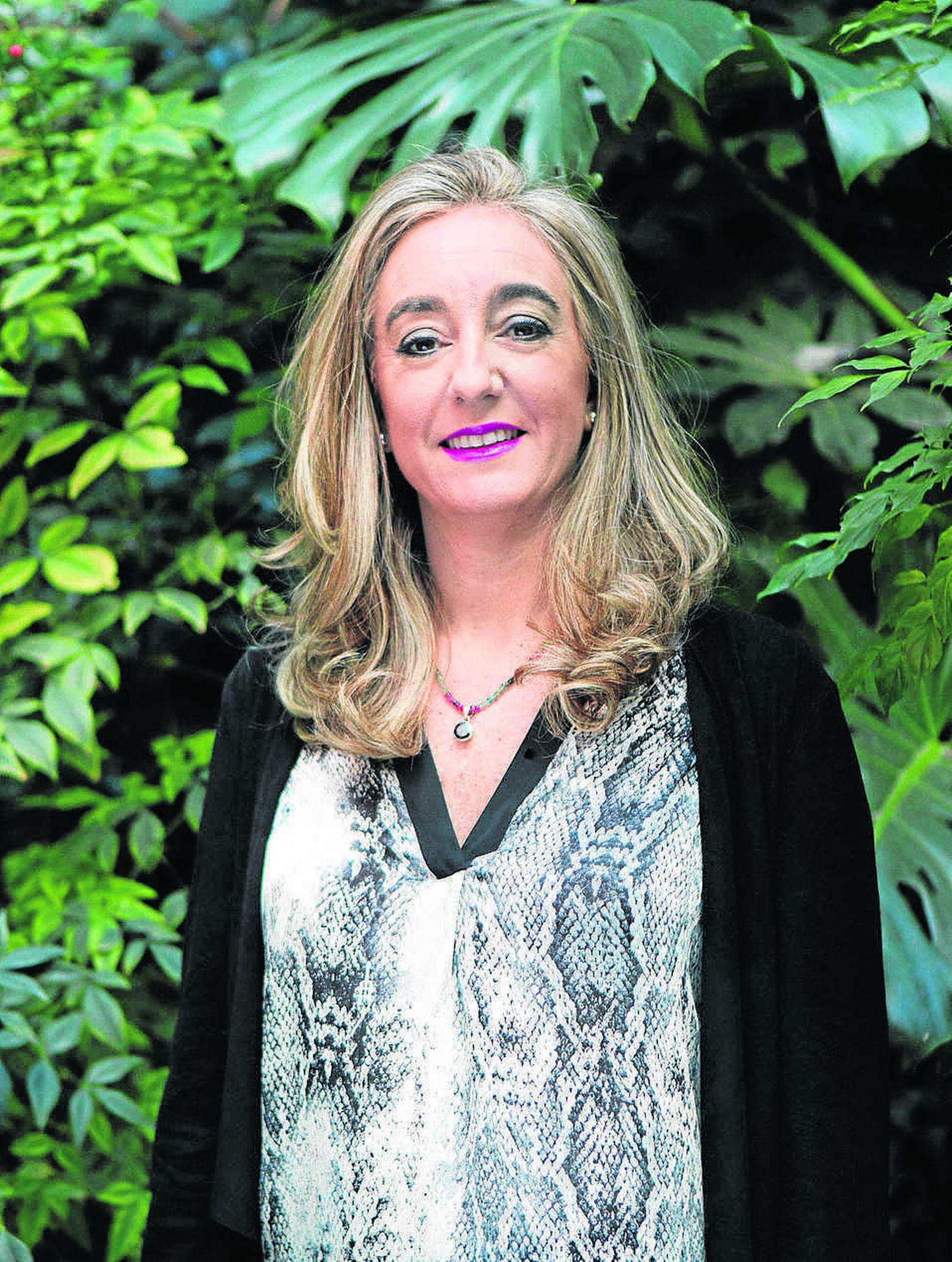 Dra. Ester Brehcist, experta en Cáncer de Mama.