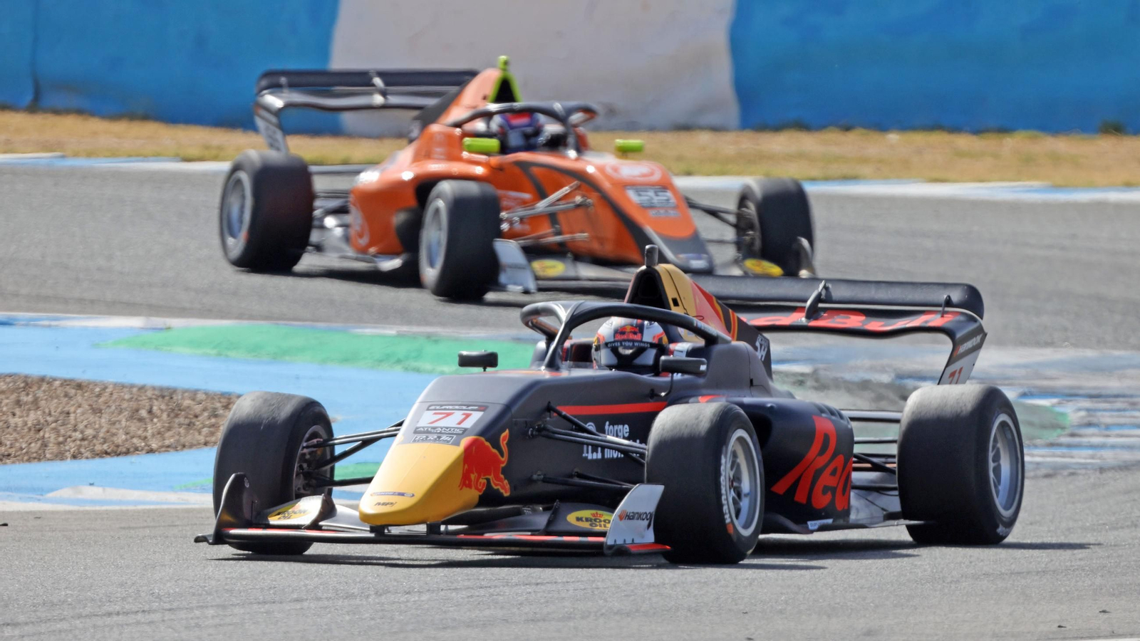 Imágenes del gran ambiente de fiesta en la Racing Weekend y el 40 aniversario del Circuito de Jerez