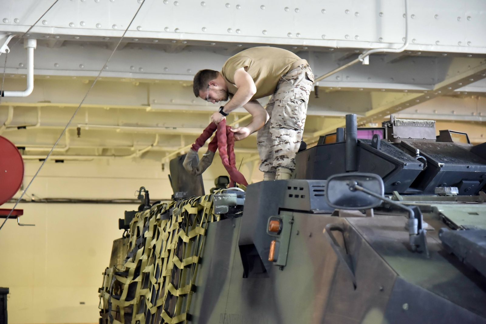 Portaviones Juan Carlos I en Algeciras