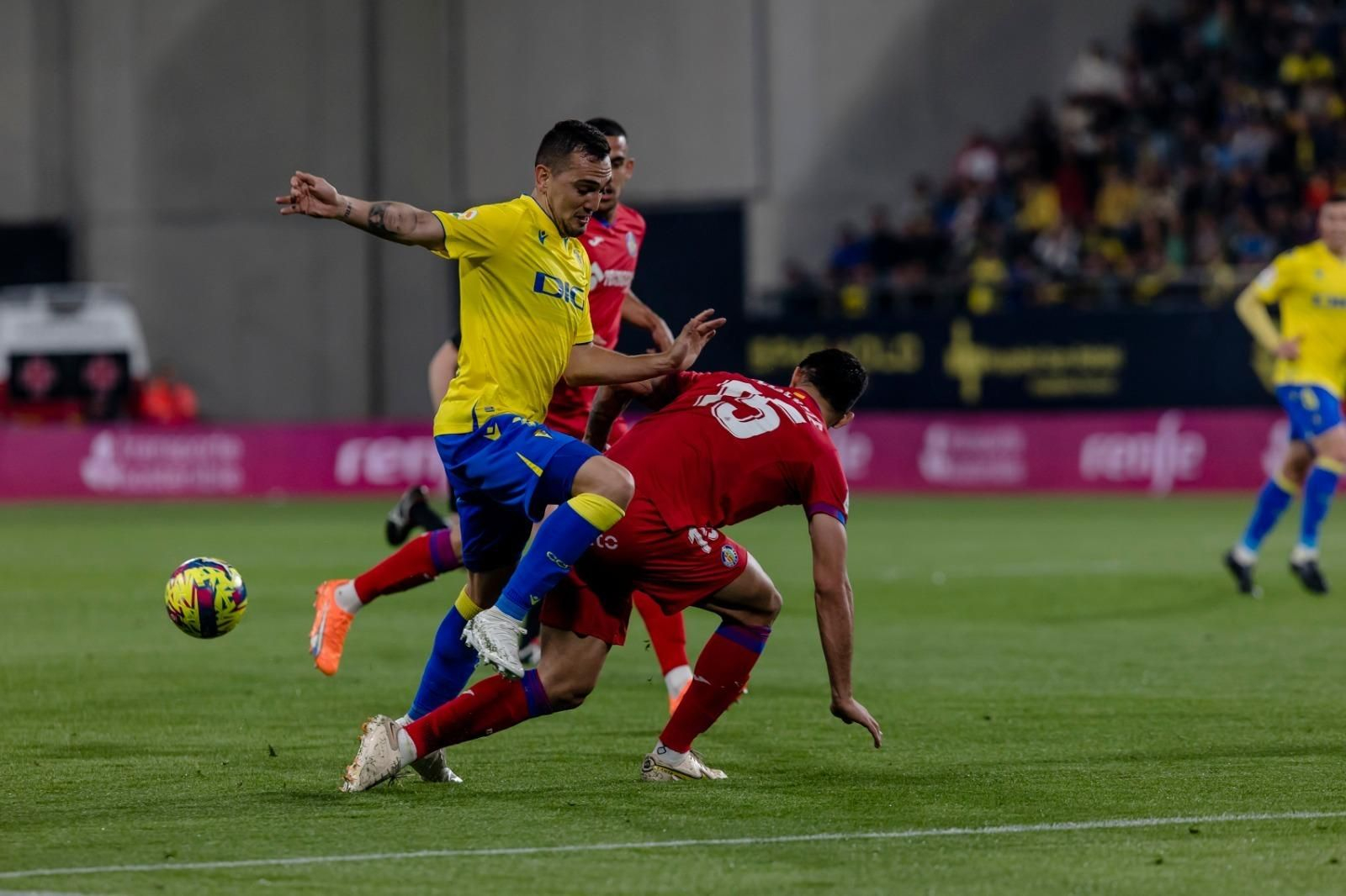 Todas las imágenes del Cádiz C.F.-Getafe