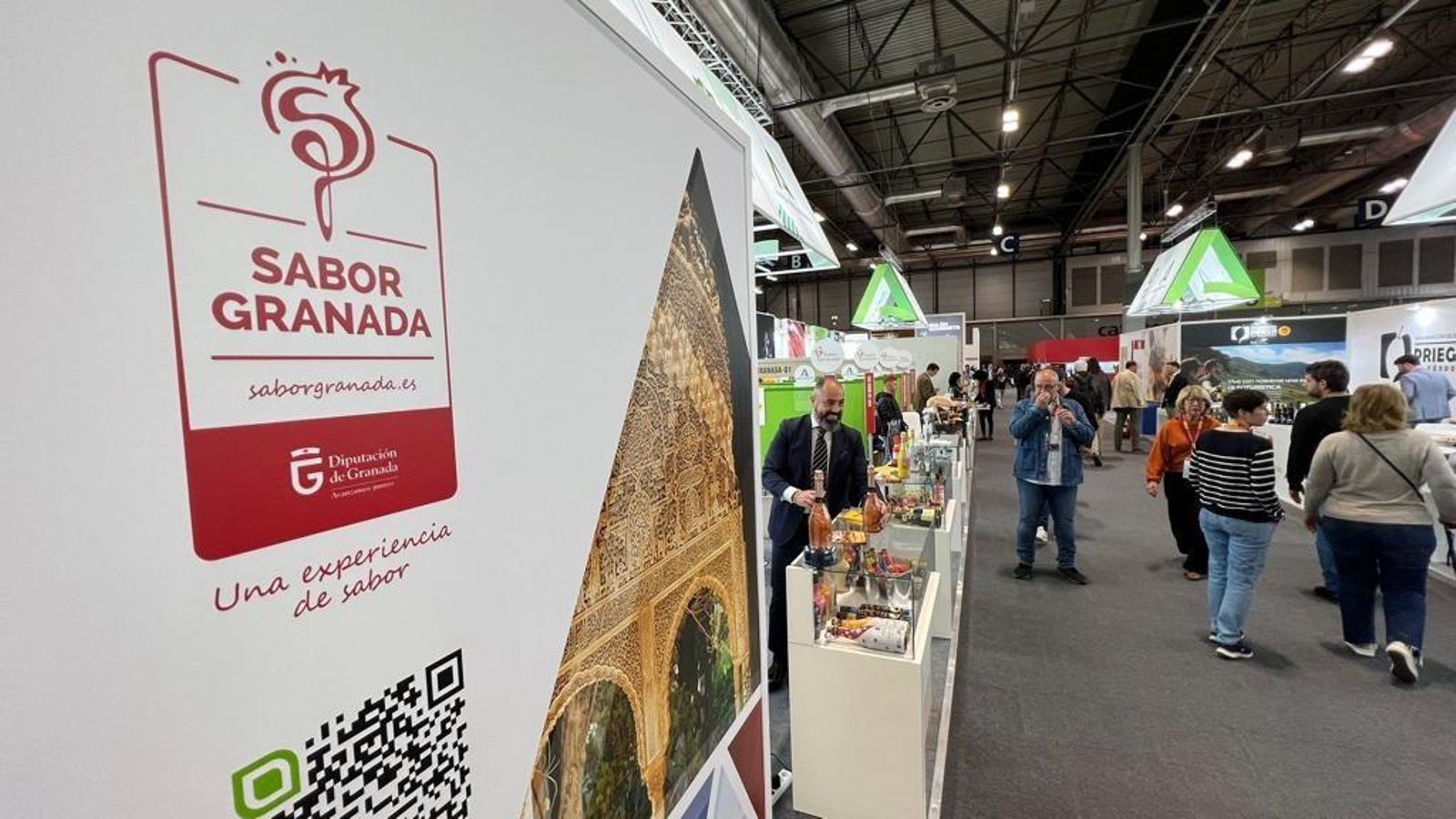Algunos de los expositores granadinos en el Salon Gourmets.