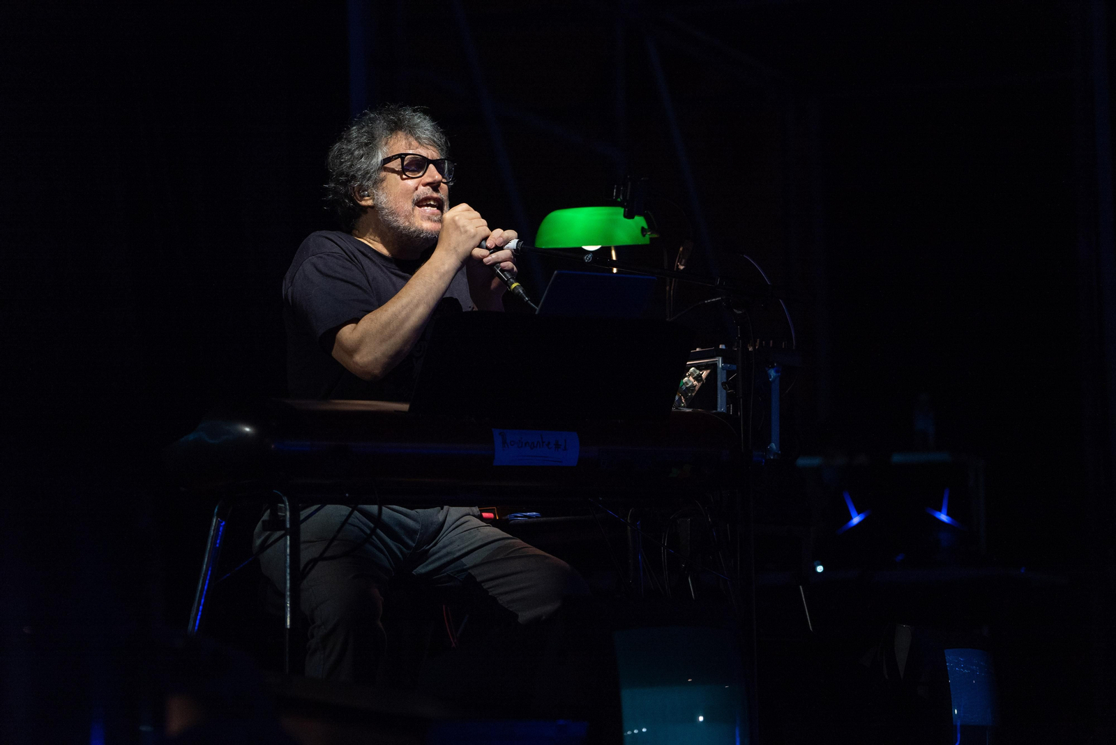 Iván Ferreiro durante su concierto en Almería.