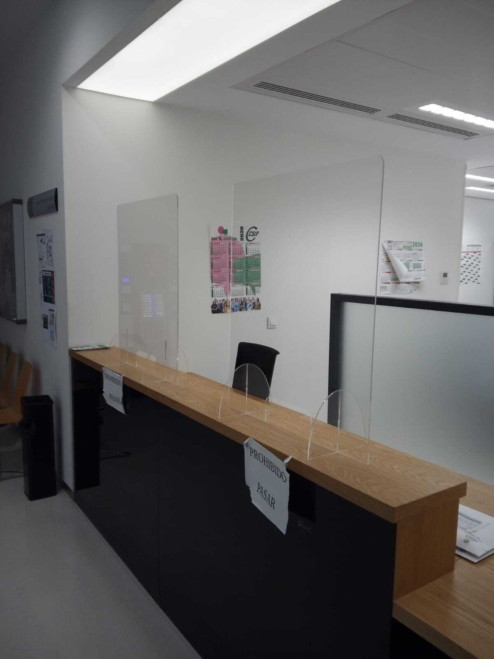 25 mamparas de protección por el coronavirus en las sedes judiciales de Cádiz