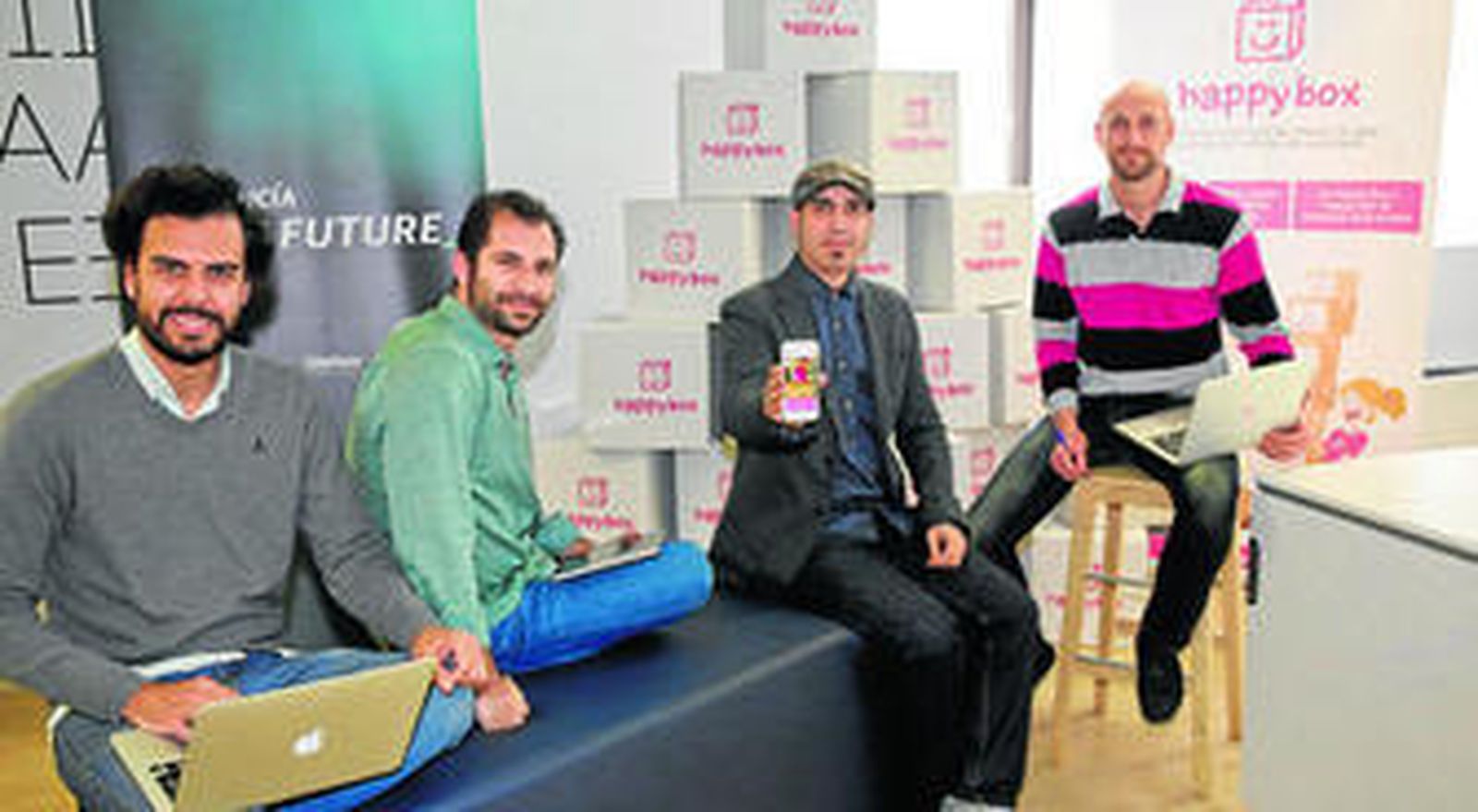 Álvaro Villacorta, Jesús Pedrero, Chris Orejuela y Juan Pineda son cuatro de los seis socios de Happy Box.
