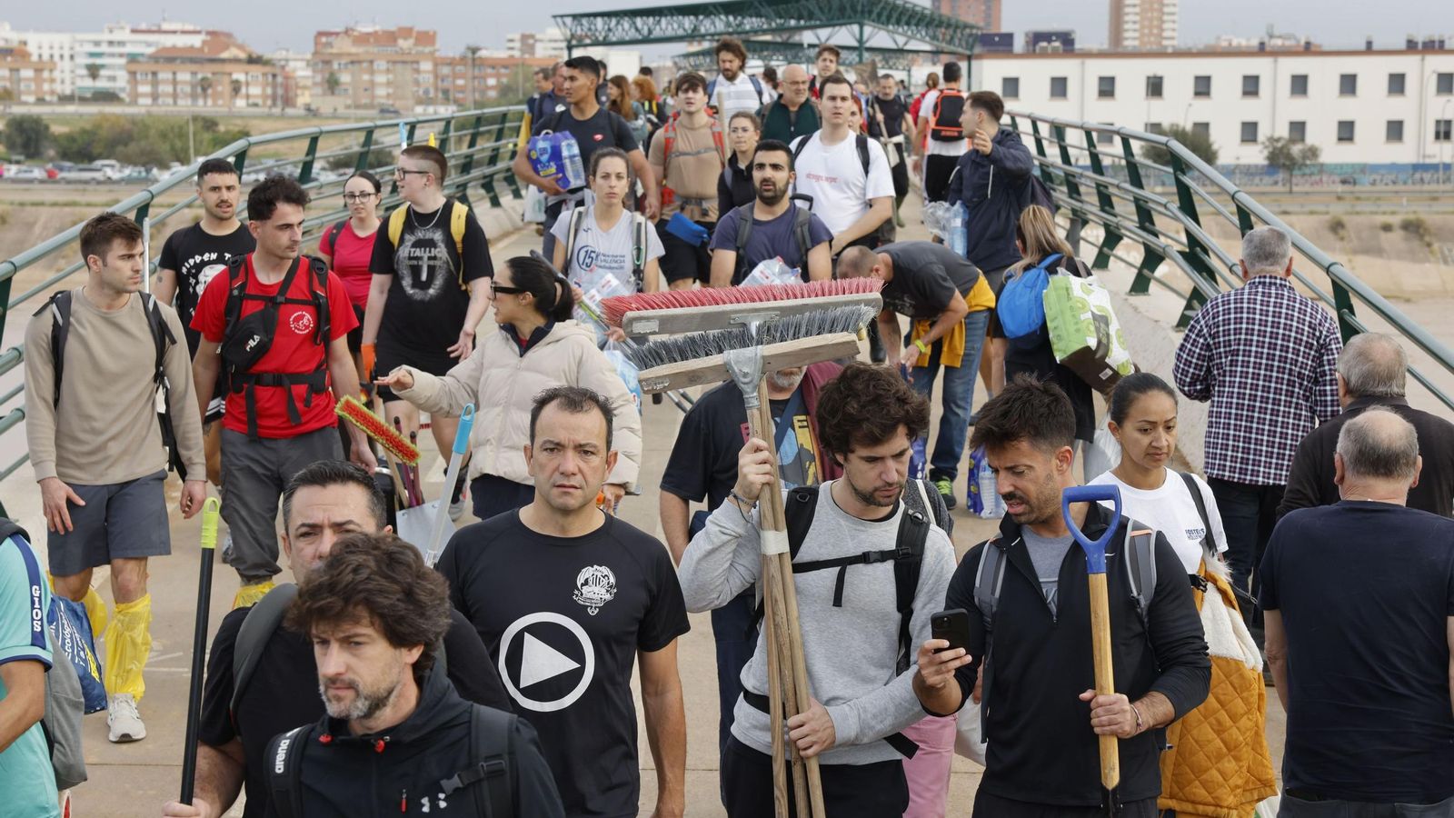 Valencia trata de recomponerse