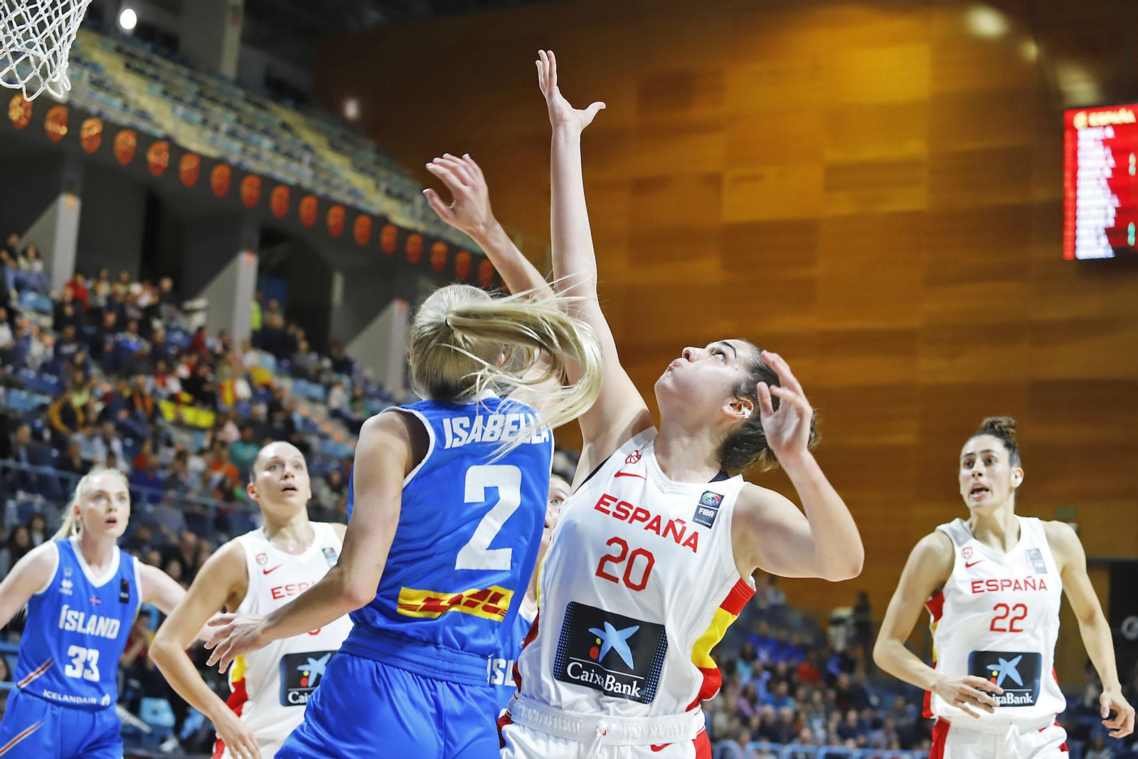 Imágenes del partido de la Selección Española femenina de baloncesto contra Islandia en Huelva