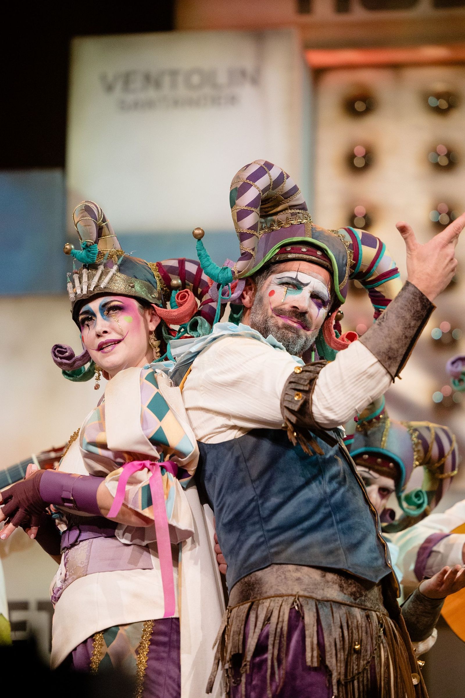 Búscate entre las mejores imágenes de la sexta sesión de cuartos de final del COAC 2026