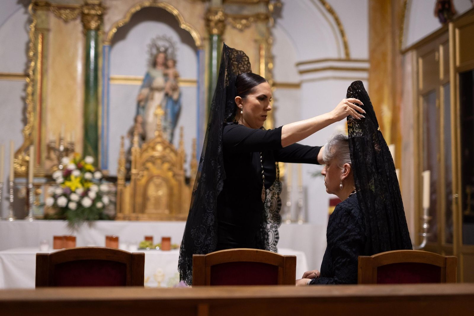 Las mejores fotografías de la salida de la Hermandad de los Escolapios 2025