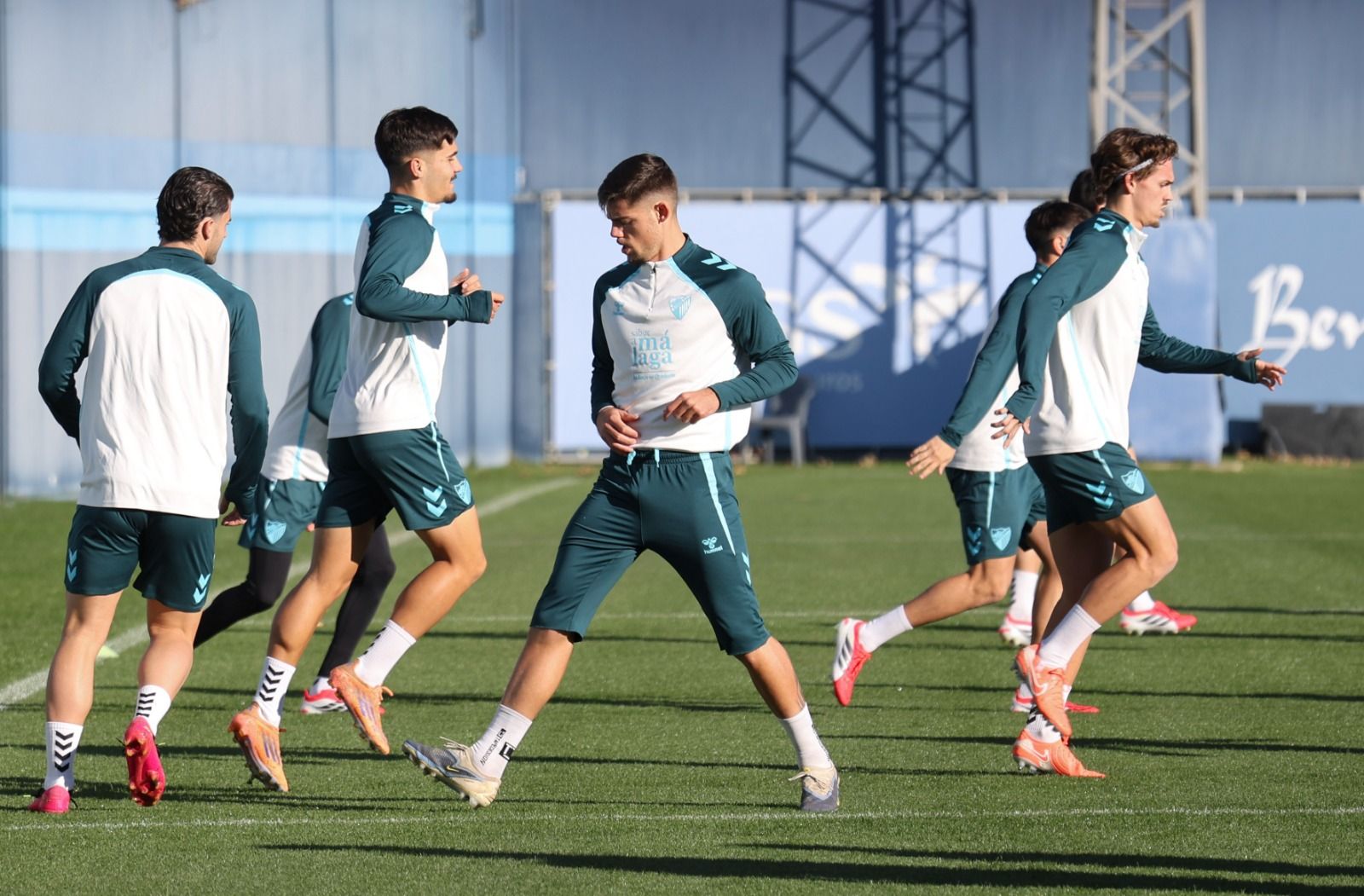 Entrenamiento Málaga CF: Carlos Puga y Haitam, bajas inesperadas