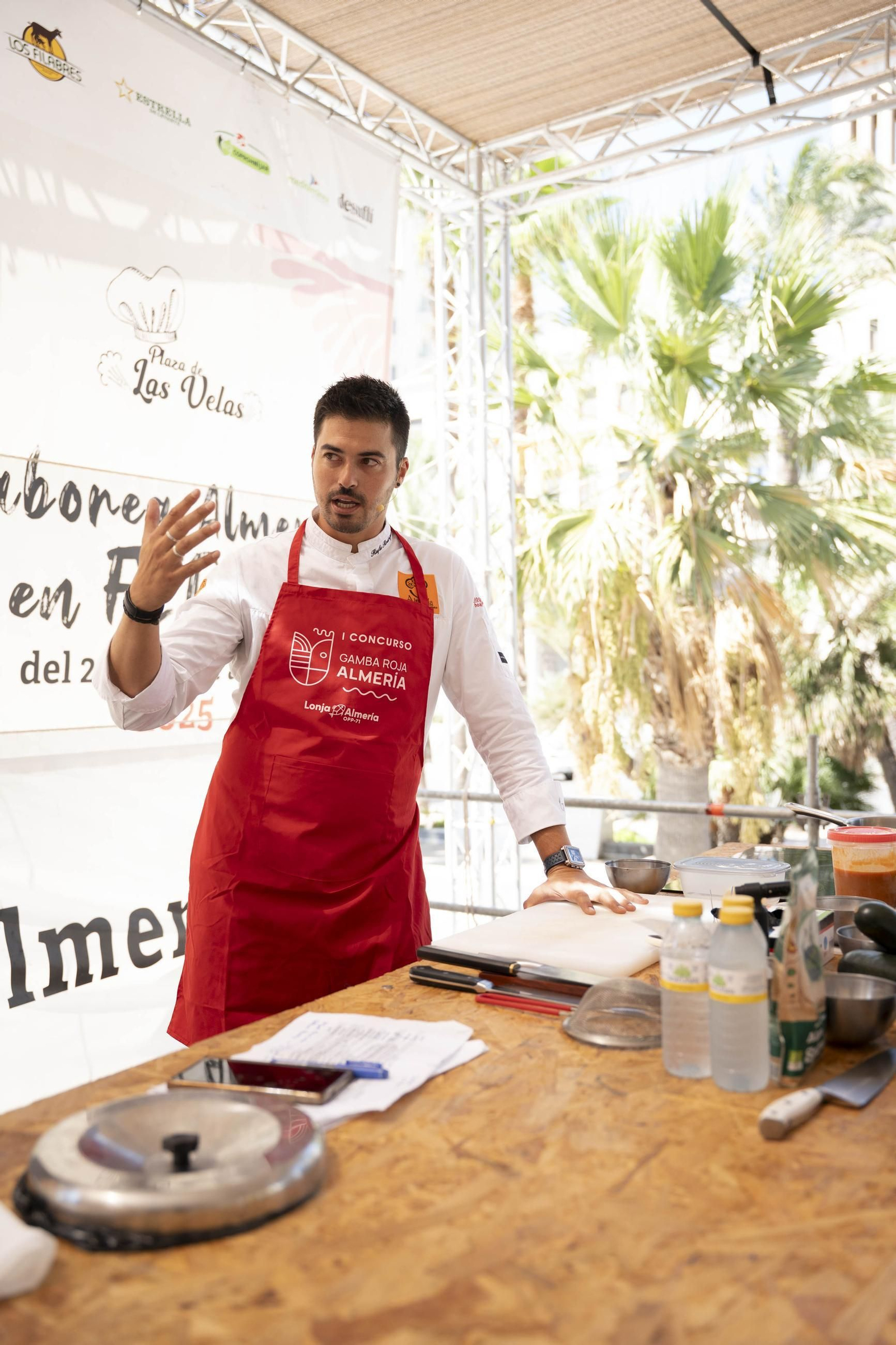 Las imágenes de la charla y degustación de la gamba roja por Rafa Rodríguez
