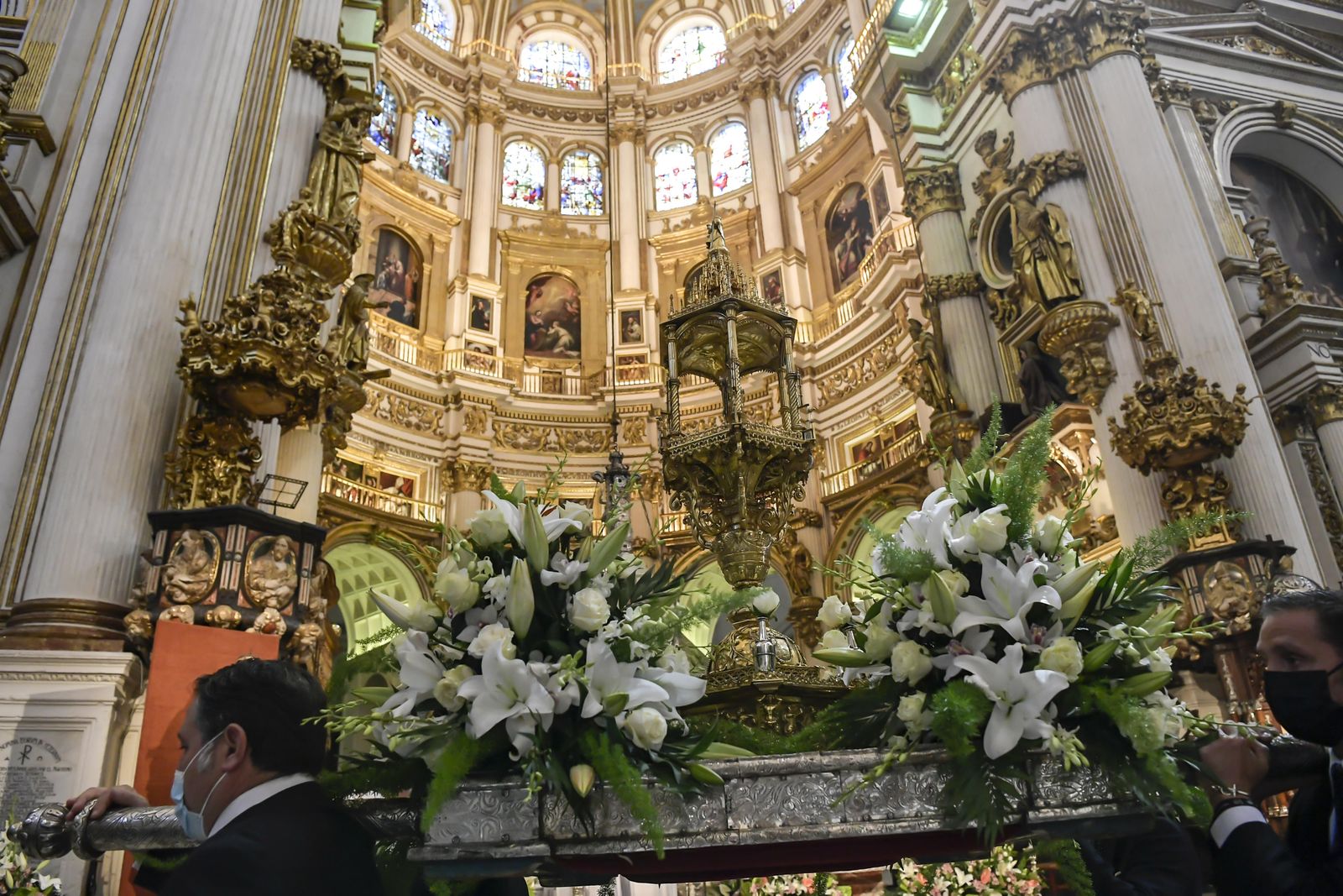 Fotos: la celebración del Corpus Christi 2021 en la Catedral de Granada