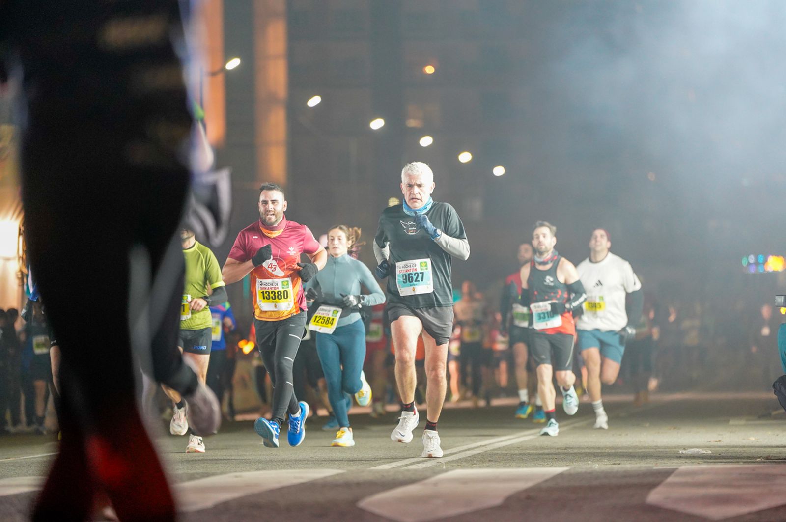 En imágenes: búscate en tu llegada a meta de la Carrera de San Antón 2026 (9)