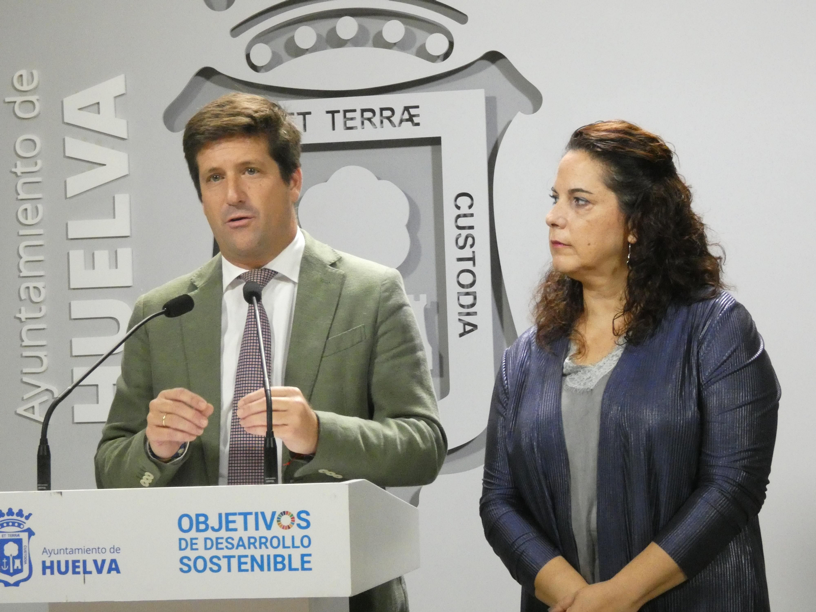 Guillermo García de Longoria y Noelia Álvarez. Guillermo García de Longoria y Noelia Álvarez.