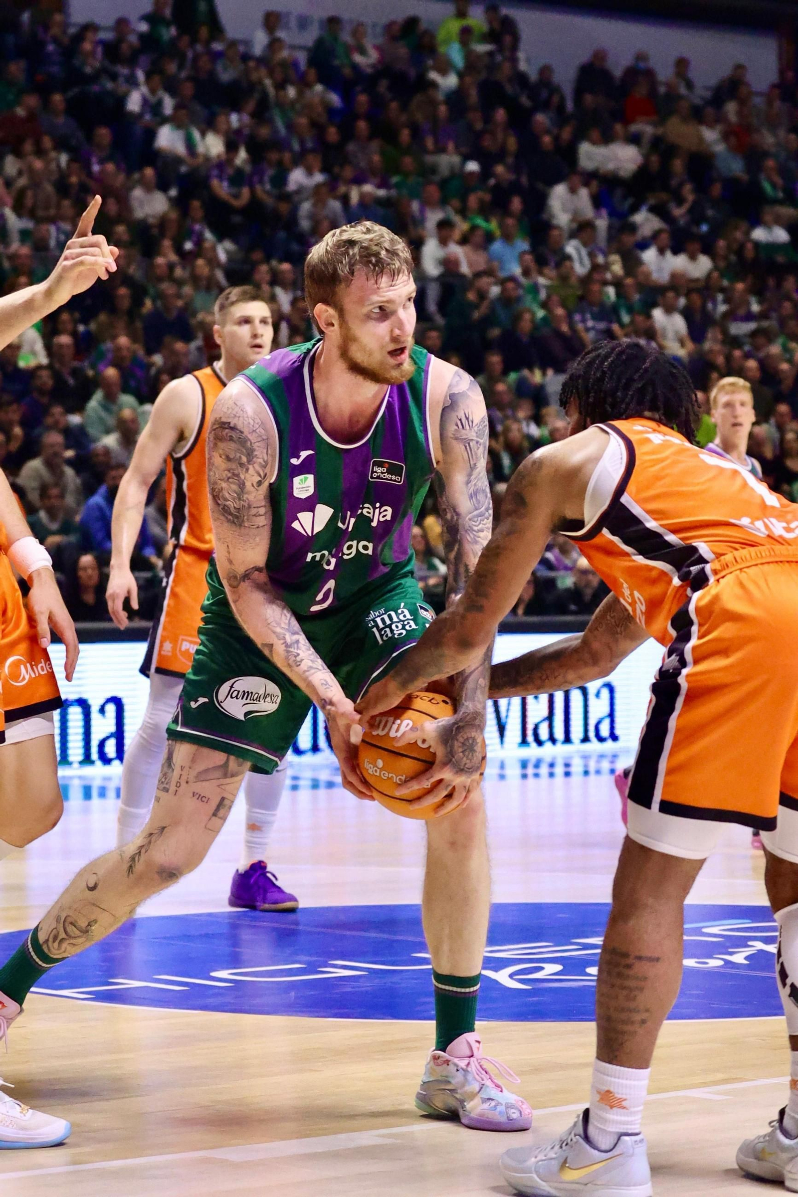 El Unicaja-Valencia Basket, en fotos