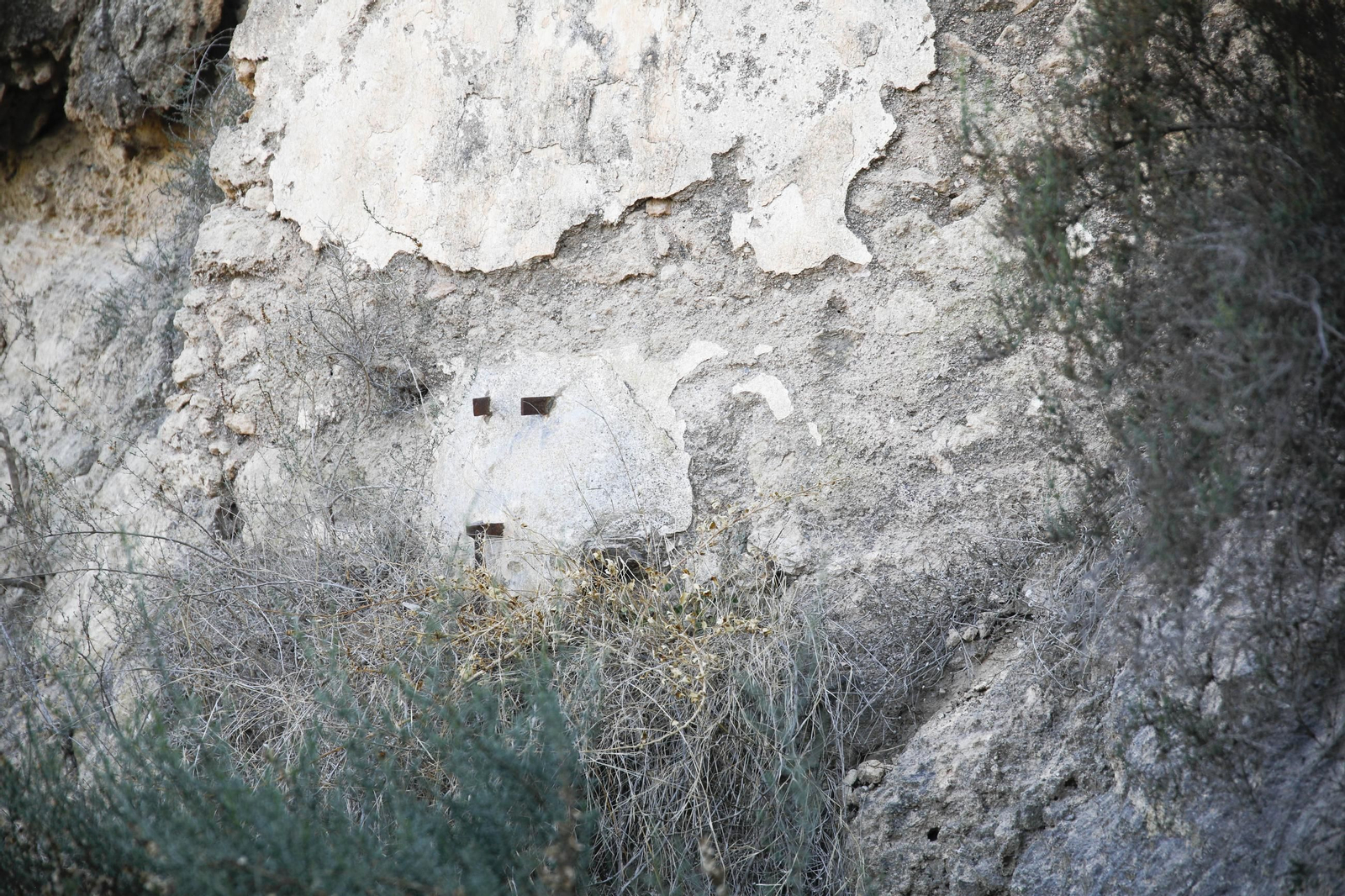 Imágenes de los refugios de la guerra civil descubierto en el barrio de Las Trincheras