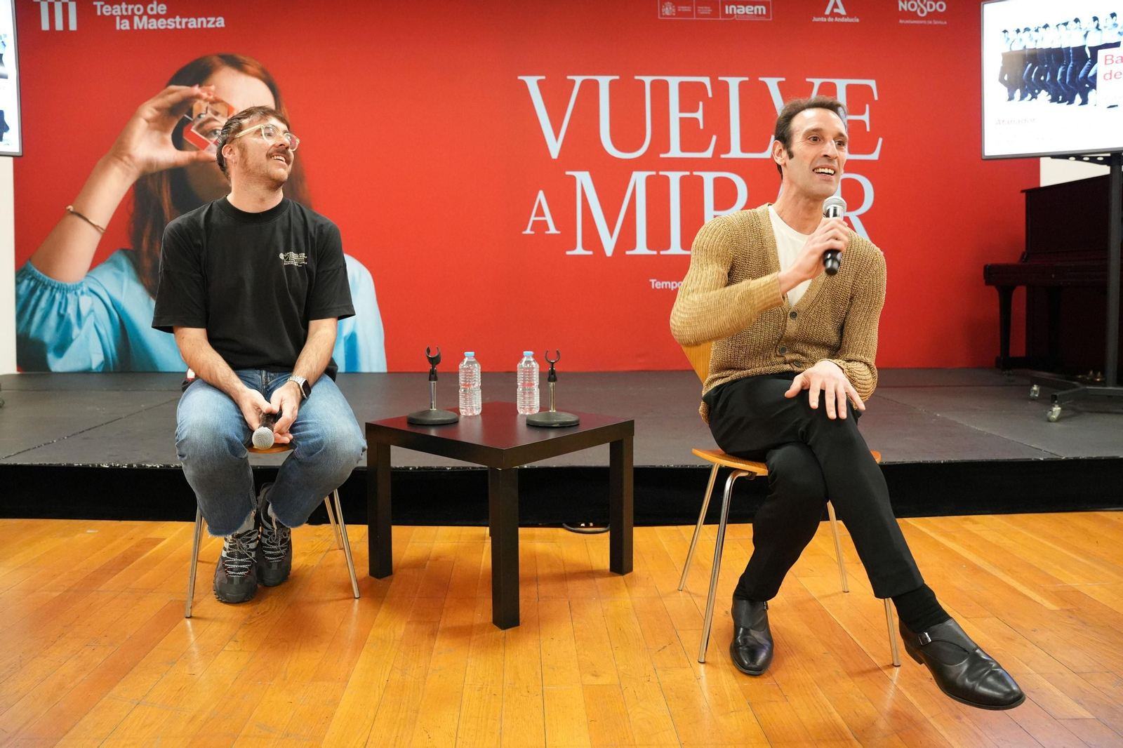 El coreógrafo Marcos Morau y el director del Ballet Nacional de España, Rubén Olmo, presentan 'Afanador'.