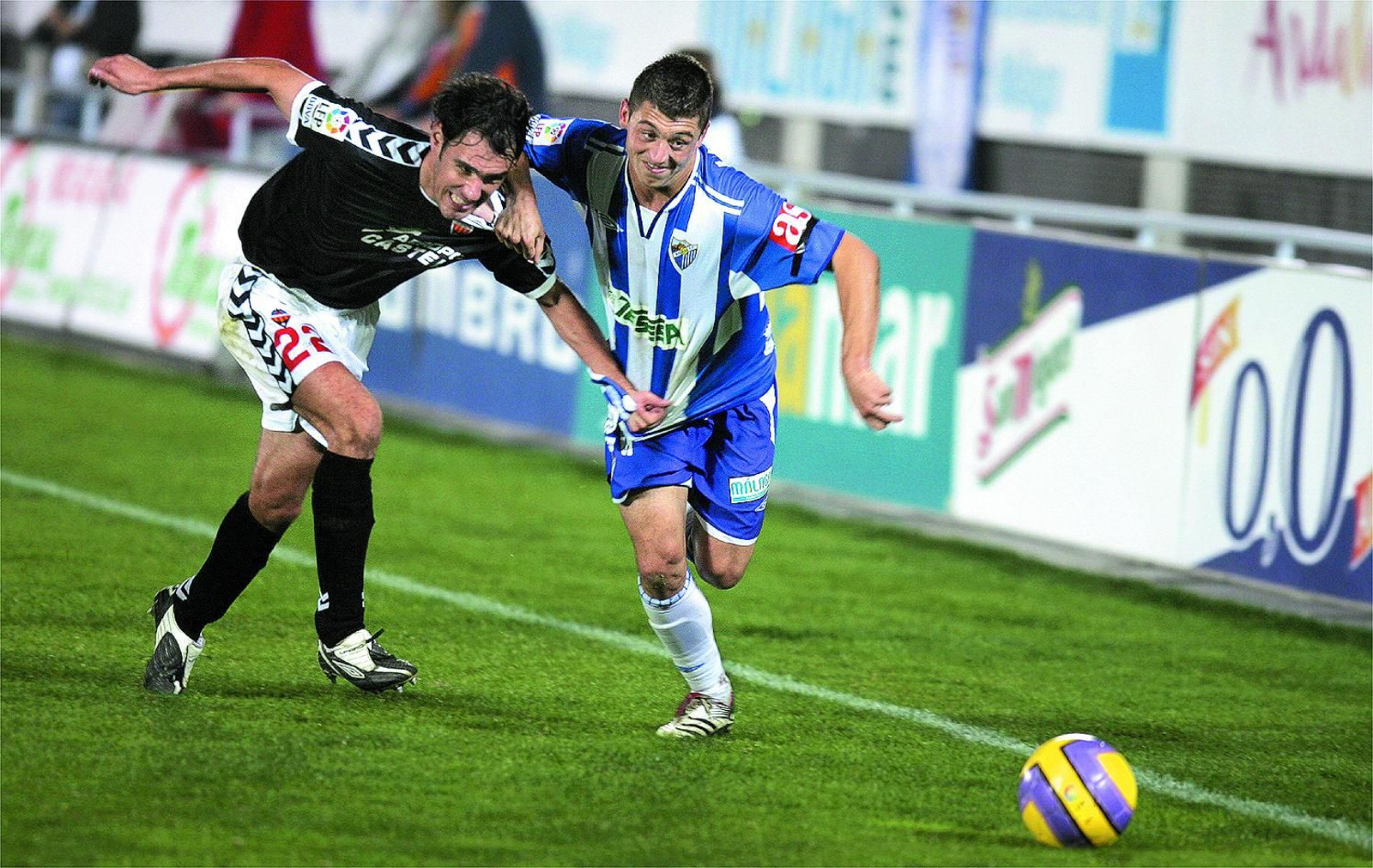 Las fotos de Jonatan Valle con el Málaga CF