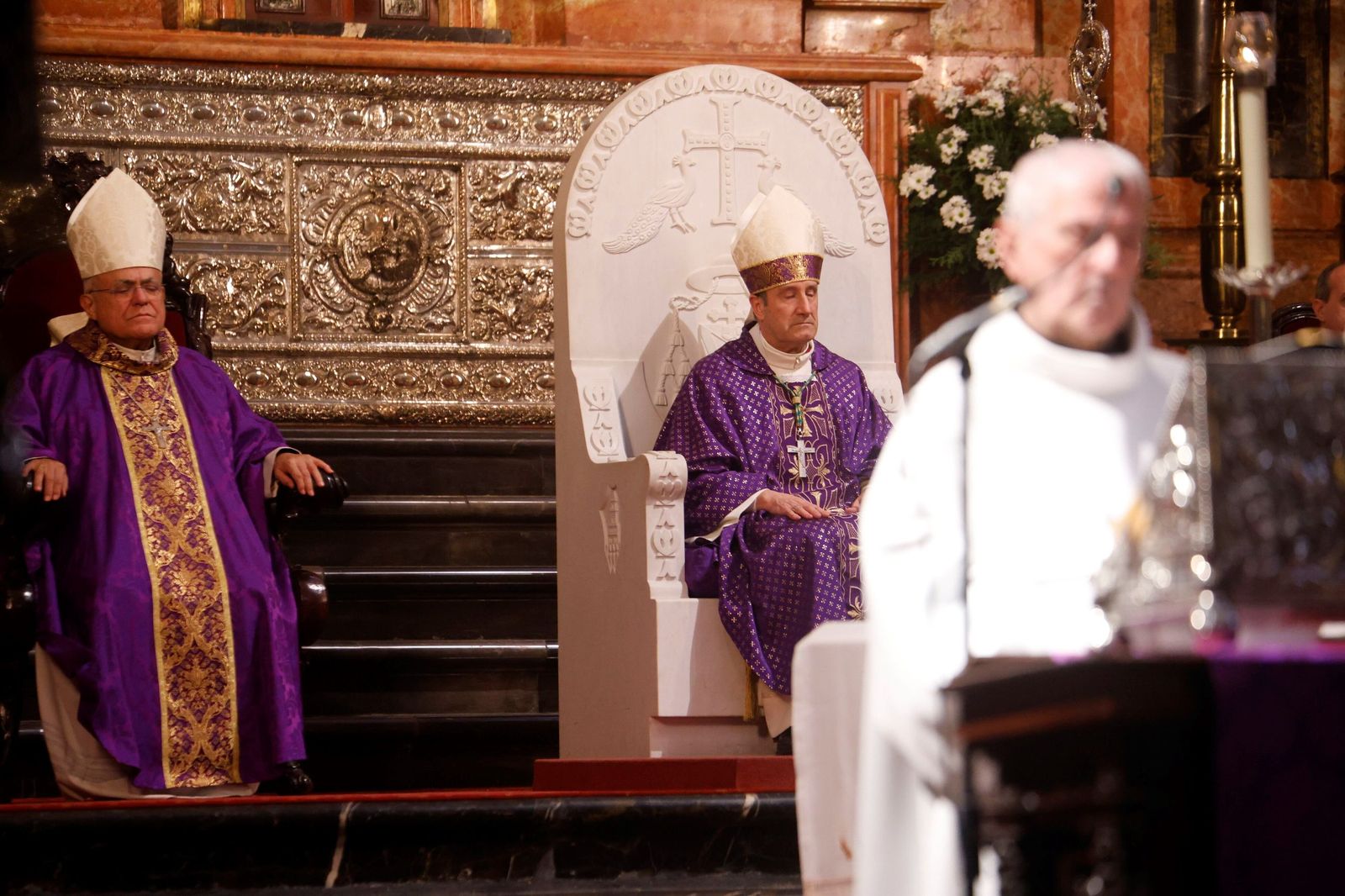 Las imágenes del funeral en Córdoba por las víctimas de la tragedia de Adamuz