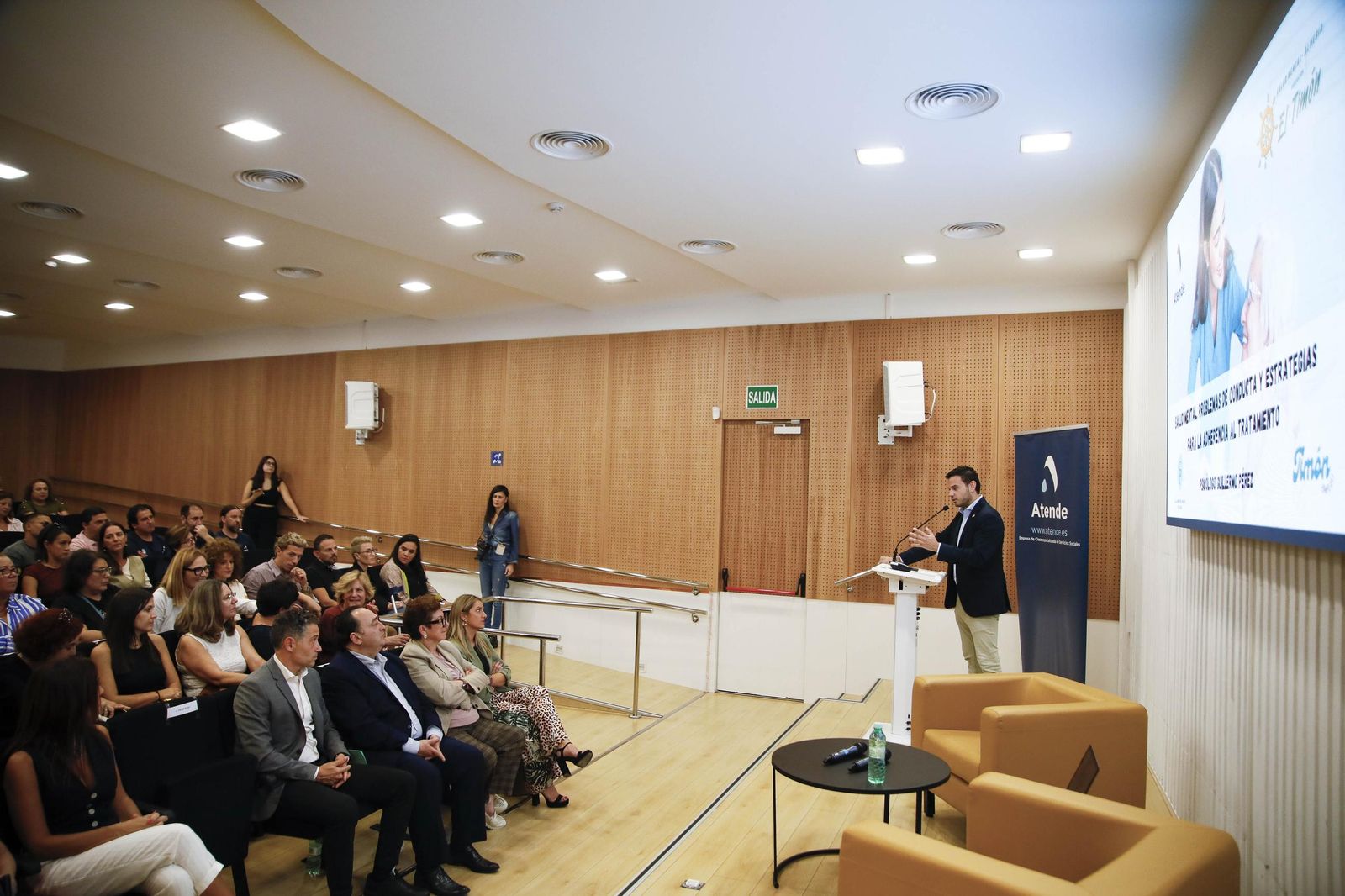 Te contamos en imágenes como han sido las jornadas formativas de Atende en el espacio ALMA de Almería