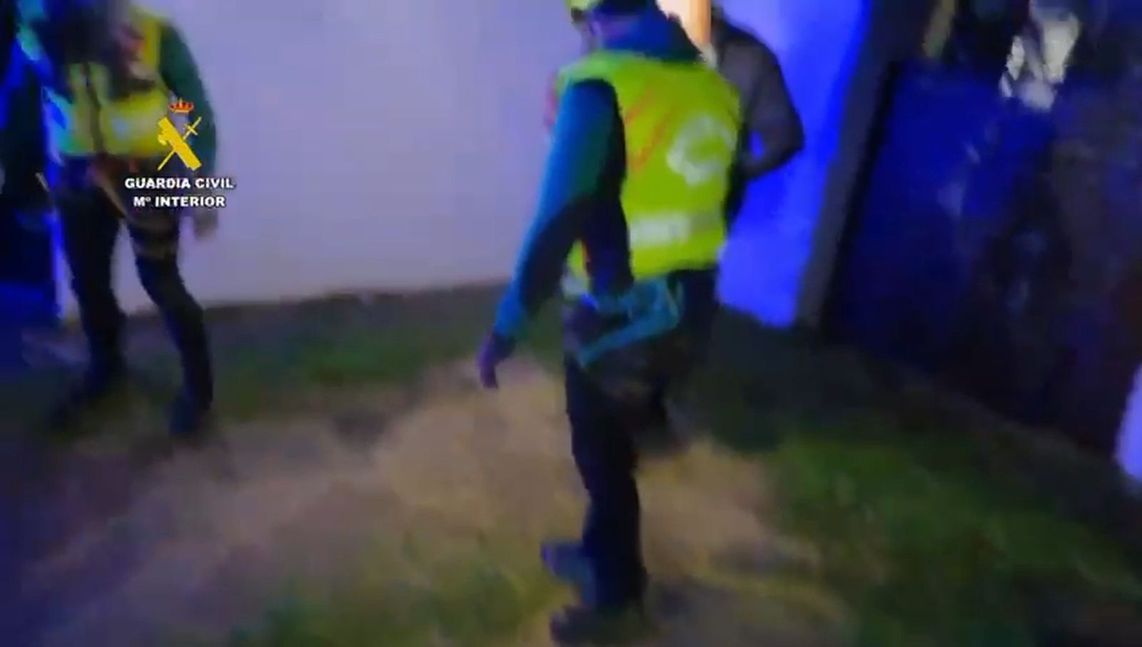 Evacuado de Grazalema un hombre de 75 años que vivía en una casa aislada