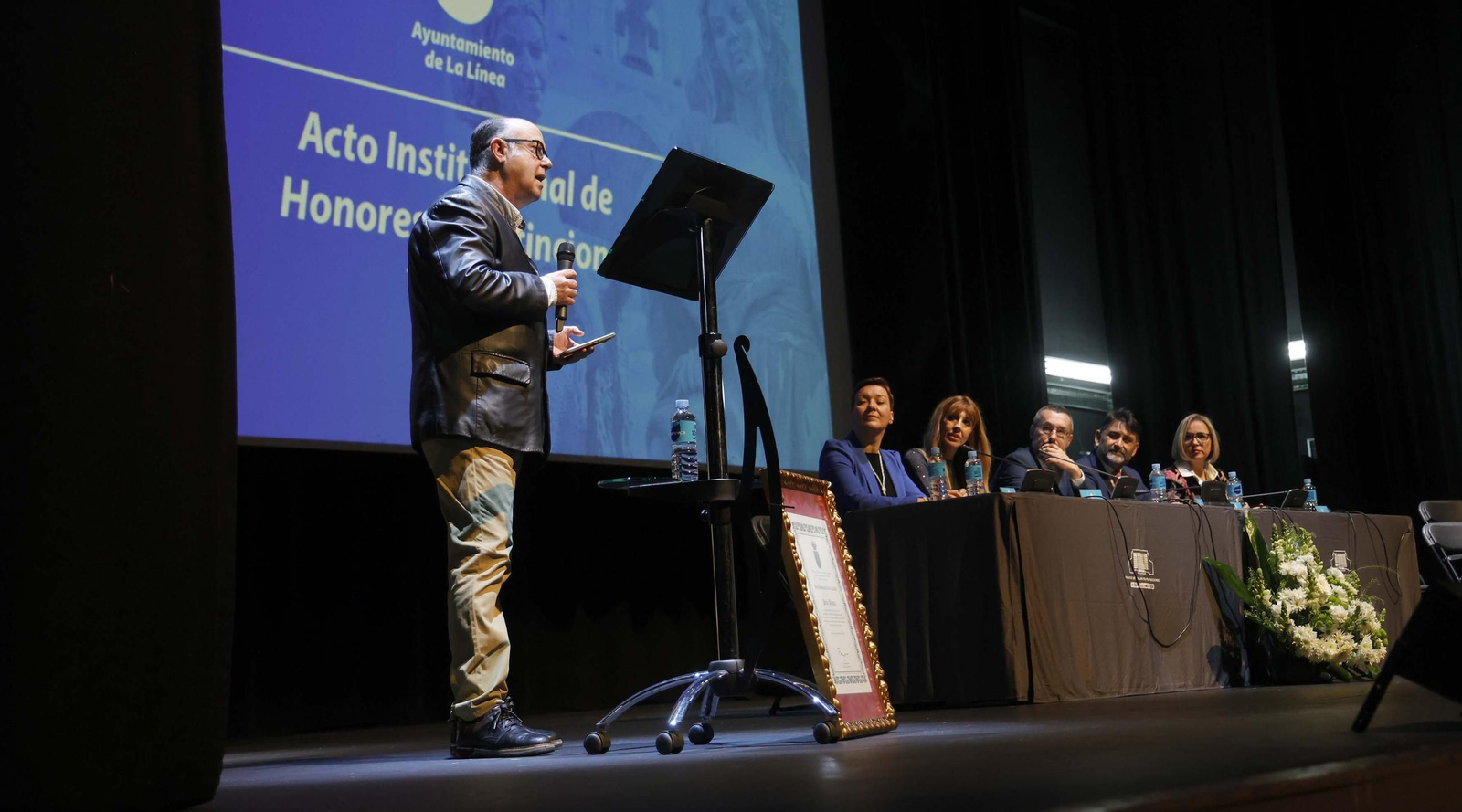 Fotos del acto de entrega de reconocimientos por el 155 aniversario de La Línea