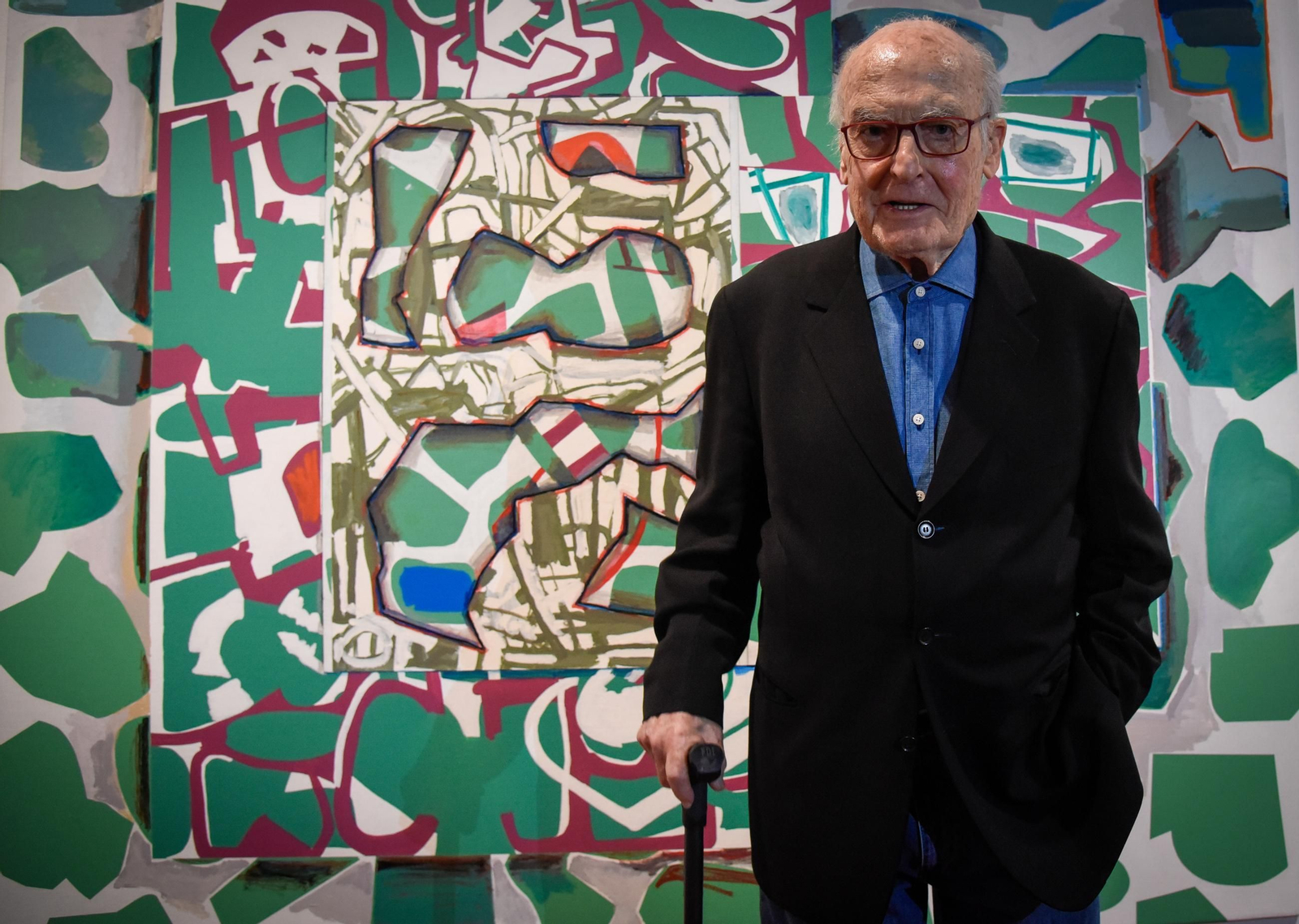 Luis Gordillo, Juan Uslé y Secundino Hernández inauguran la exposición Trifásico