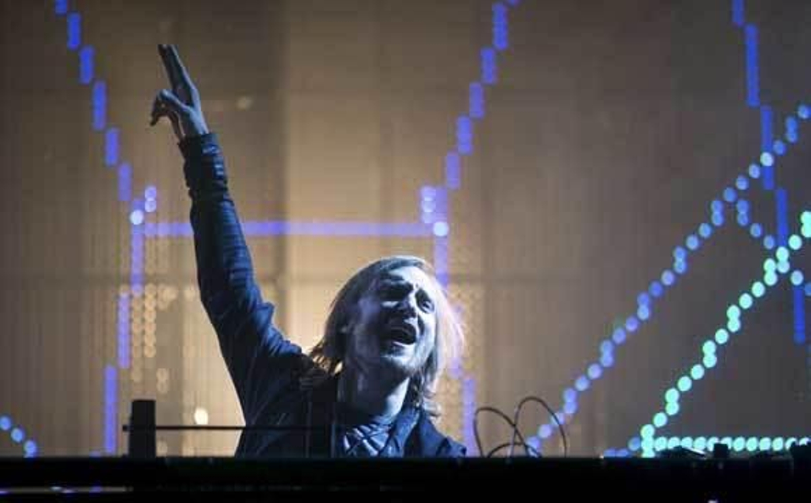 David Guetta busca "chicas muy guapas" para el videoclip que rodará la próxima semana en Jerez