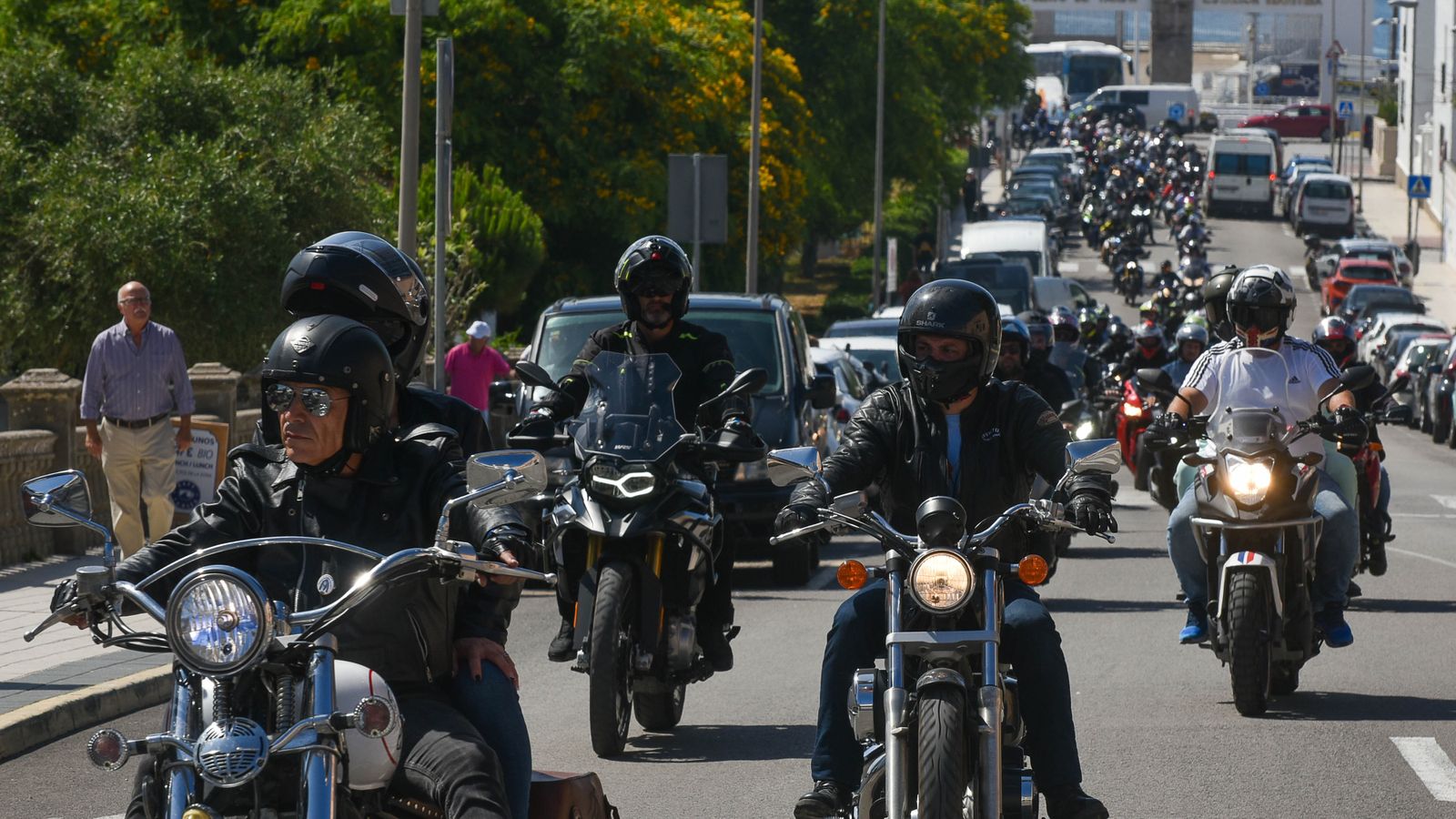 Fotos de XXIV Fiesta Motera Jaro's y lebana a su paso por Tarifa