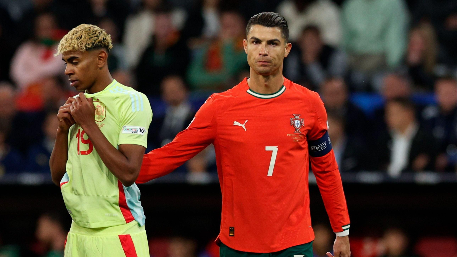 Cristiano Ronaldo y Lamine Yamal en un lance de la final de la Liga de Naciones Cristiano Ronaldo y Lamine Yamal en un lance de la final de la Liga de Naciones