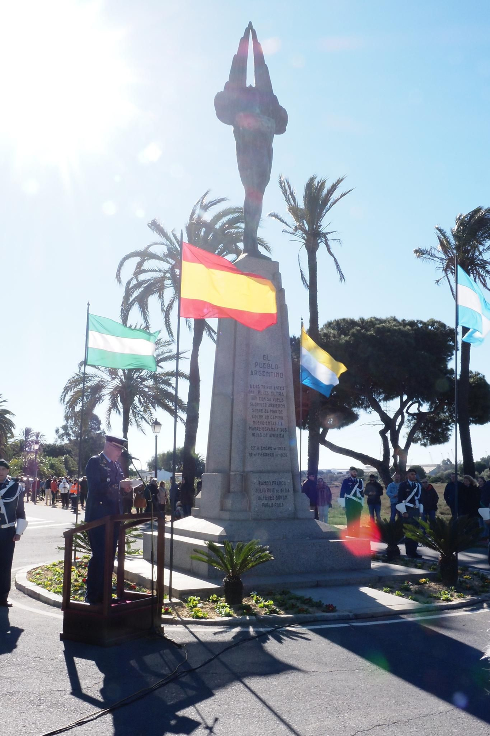 Las mejores imágenes del 97 Aniversario del Plus Ultra en Palos