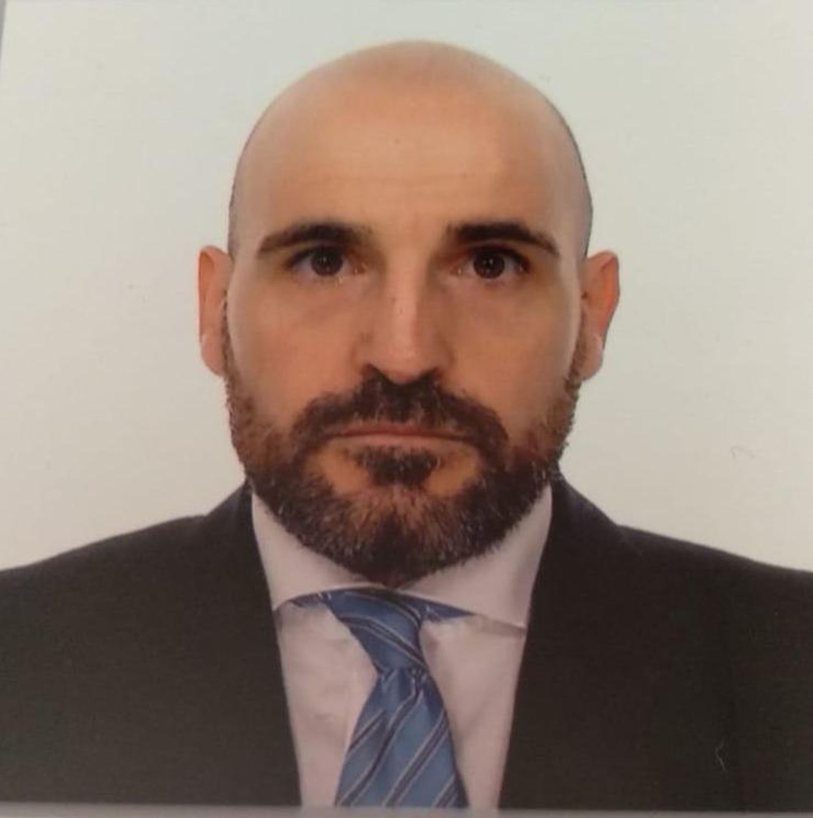 Jesús Ayala Fernández. Juez Togado Militar. 'Te prometo un imperio'. Juan Pozo Vilchez.