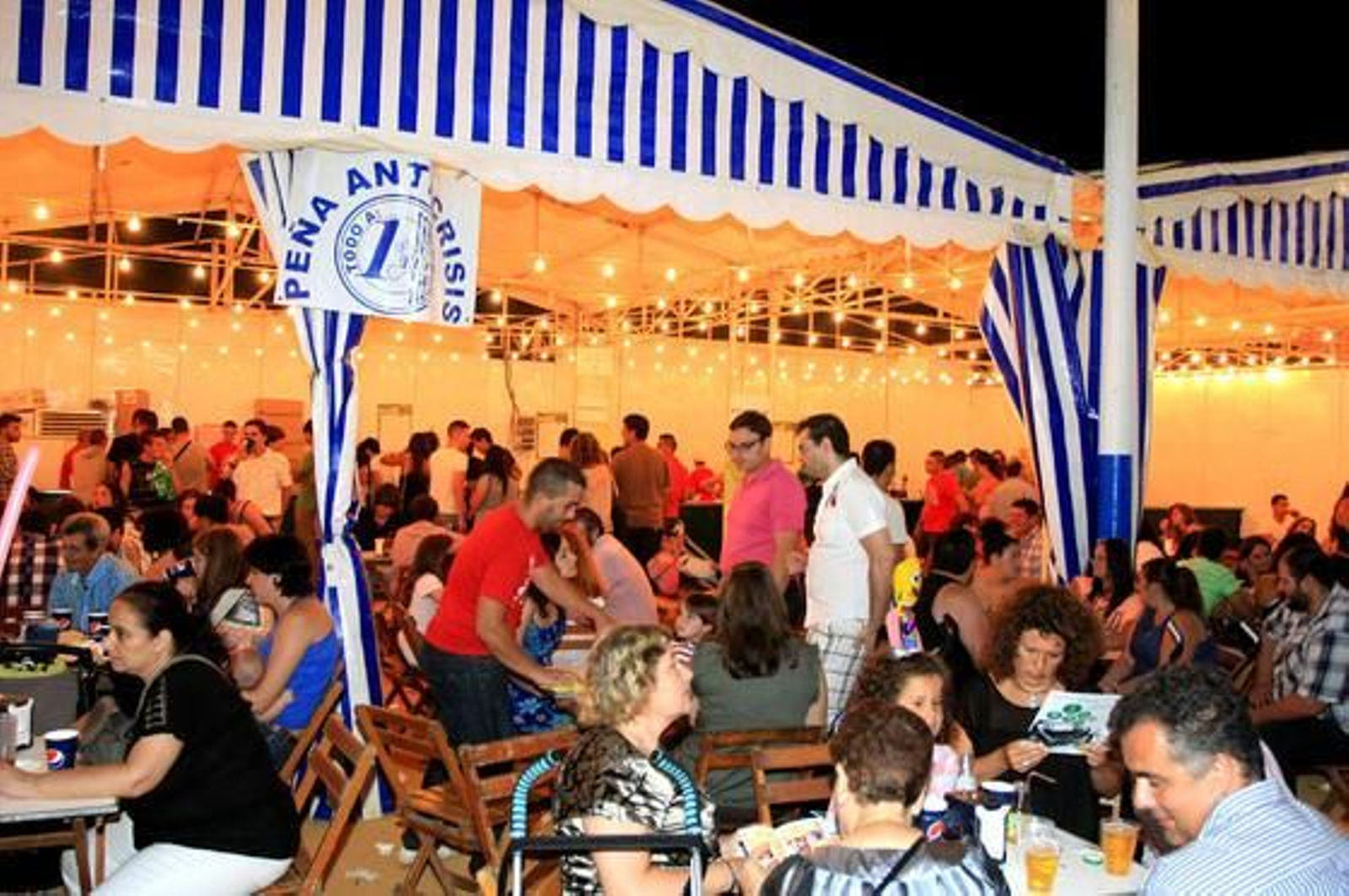 Imágenes del tercer día de feria de las Colombinas.

Foto: Alberto Dom?uez