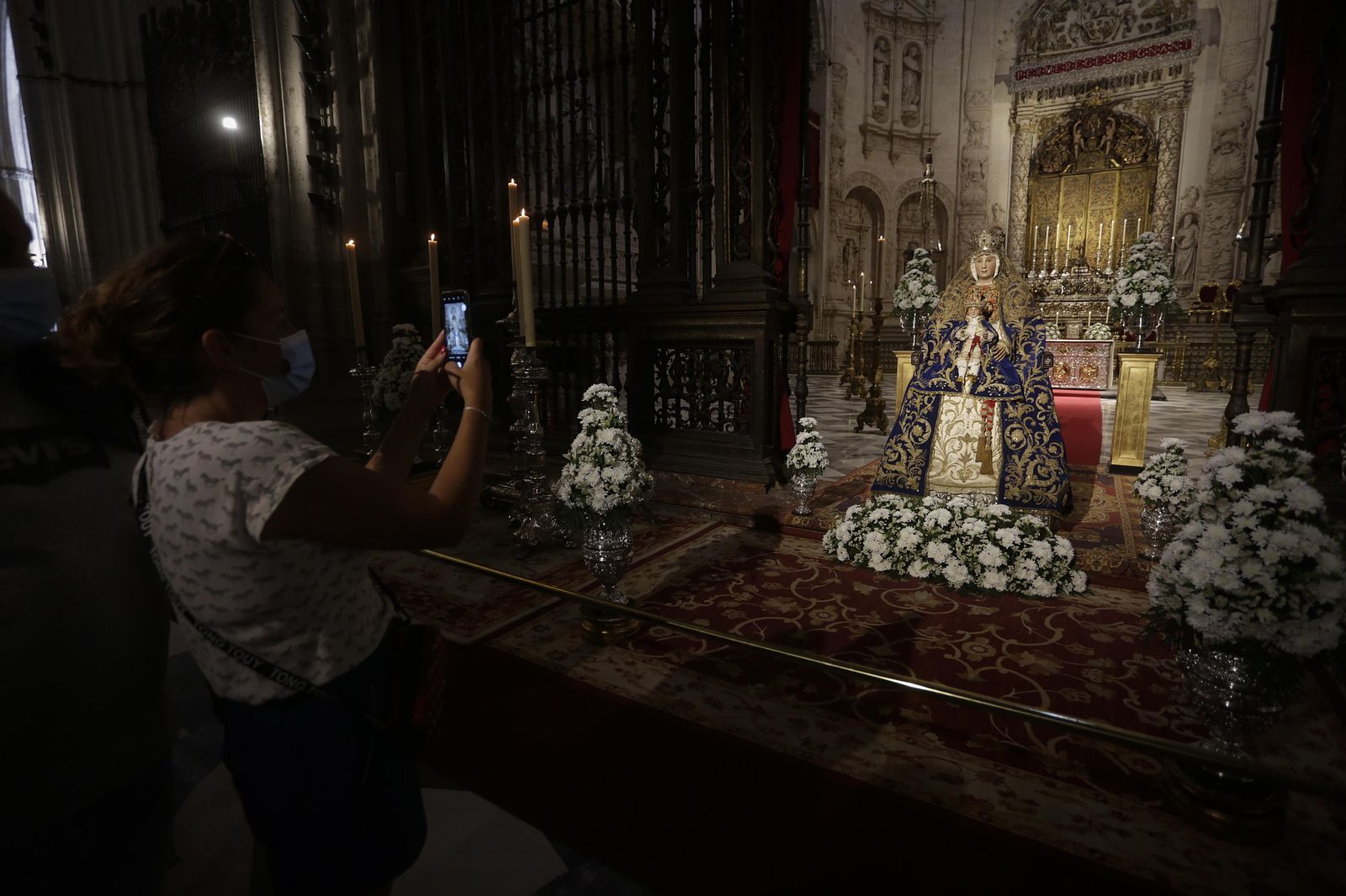 Las Imágenes del reencuentro de la Virgen de los Reyes con sus fieles.