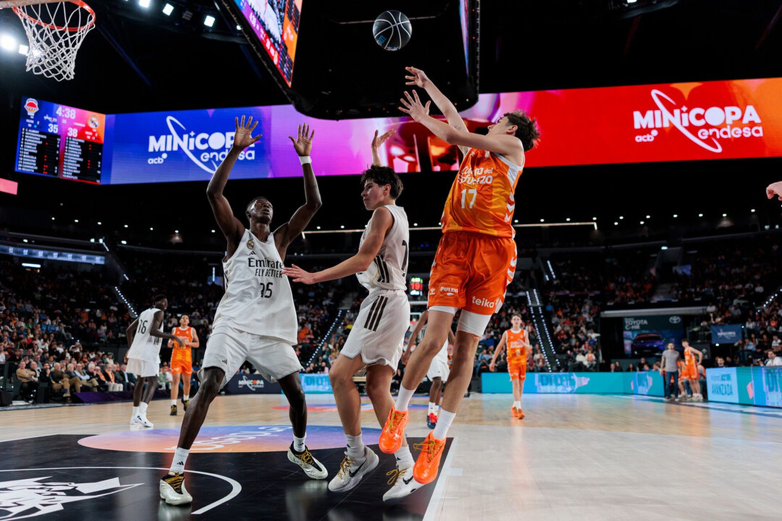El Real Madrid, campeón de la Minicopa de Valencia