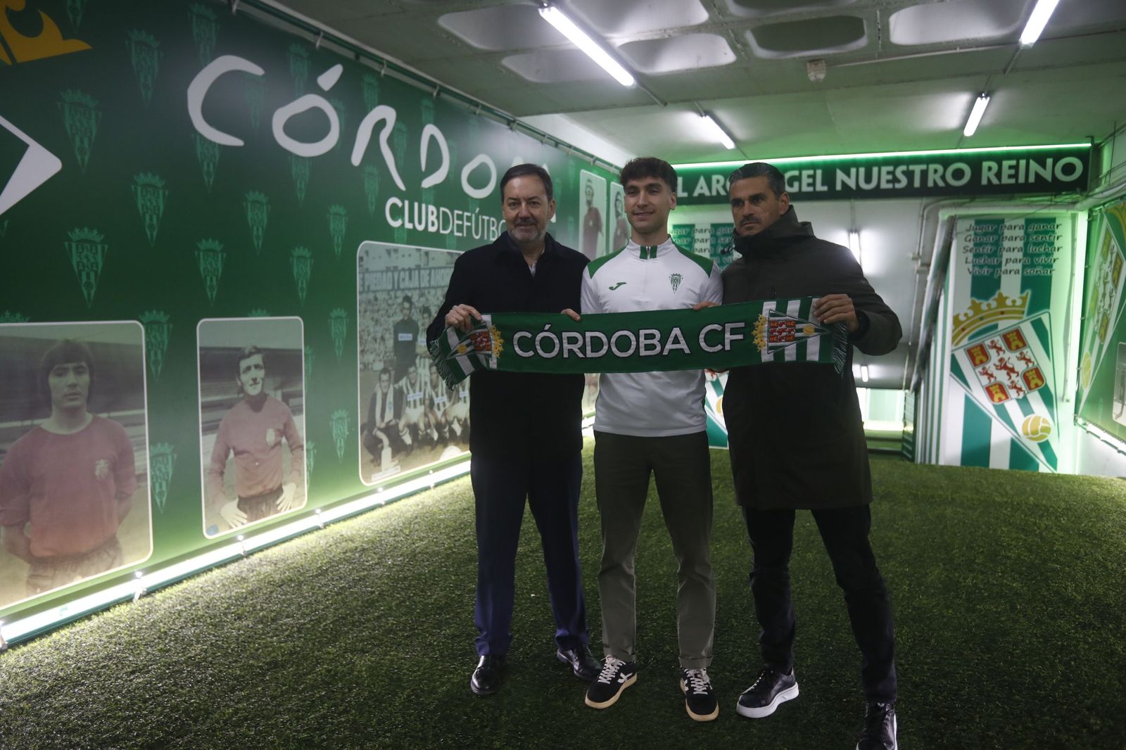 Las mejores fotos de la presentación de Diego Percan con el Córdoba CF